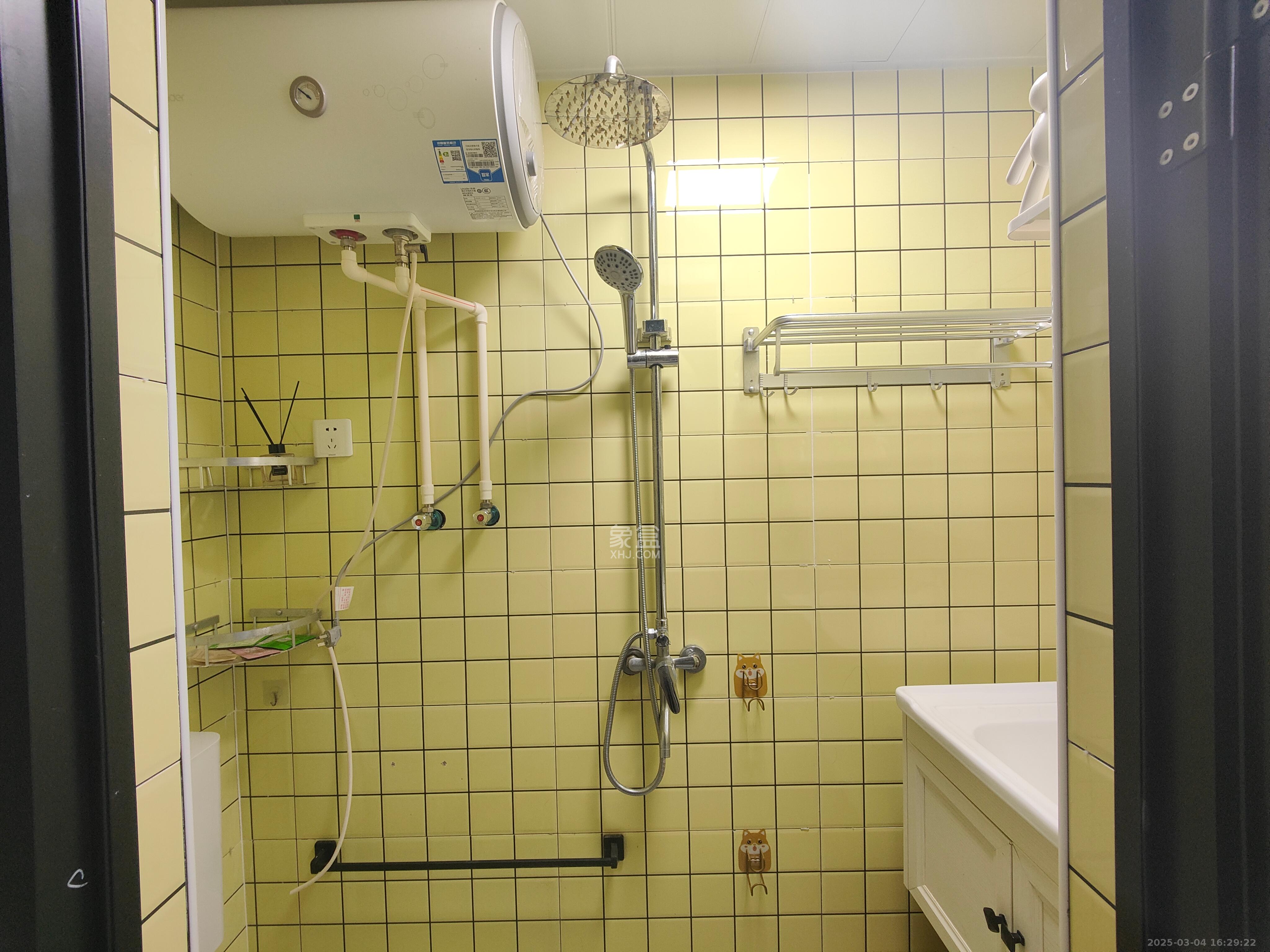 保利香槟国际  1室1厅1卫   1150.00元/月室内图