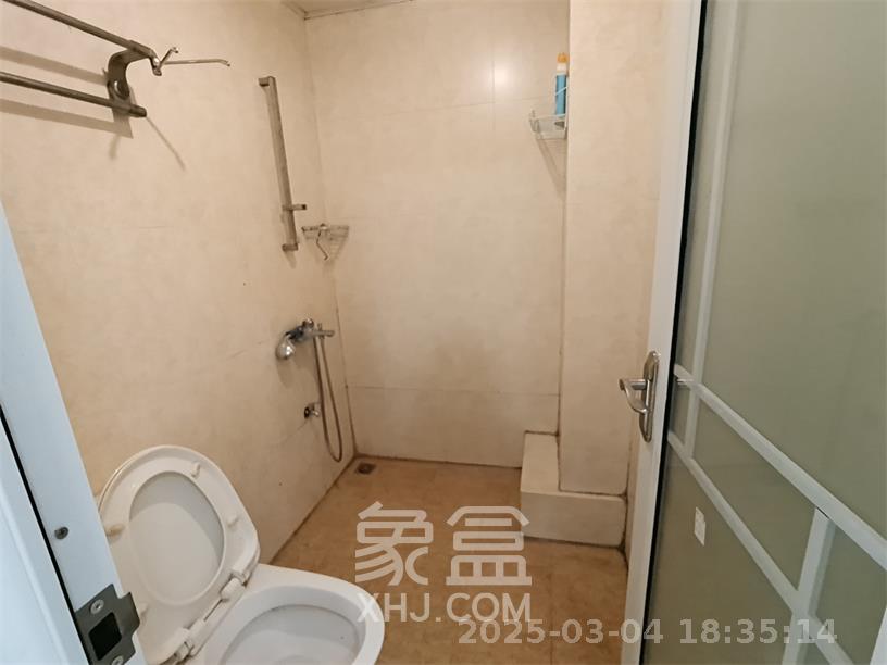 阳光100二期  2室2厅1卫    2500.0元/月室内图