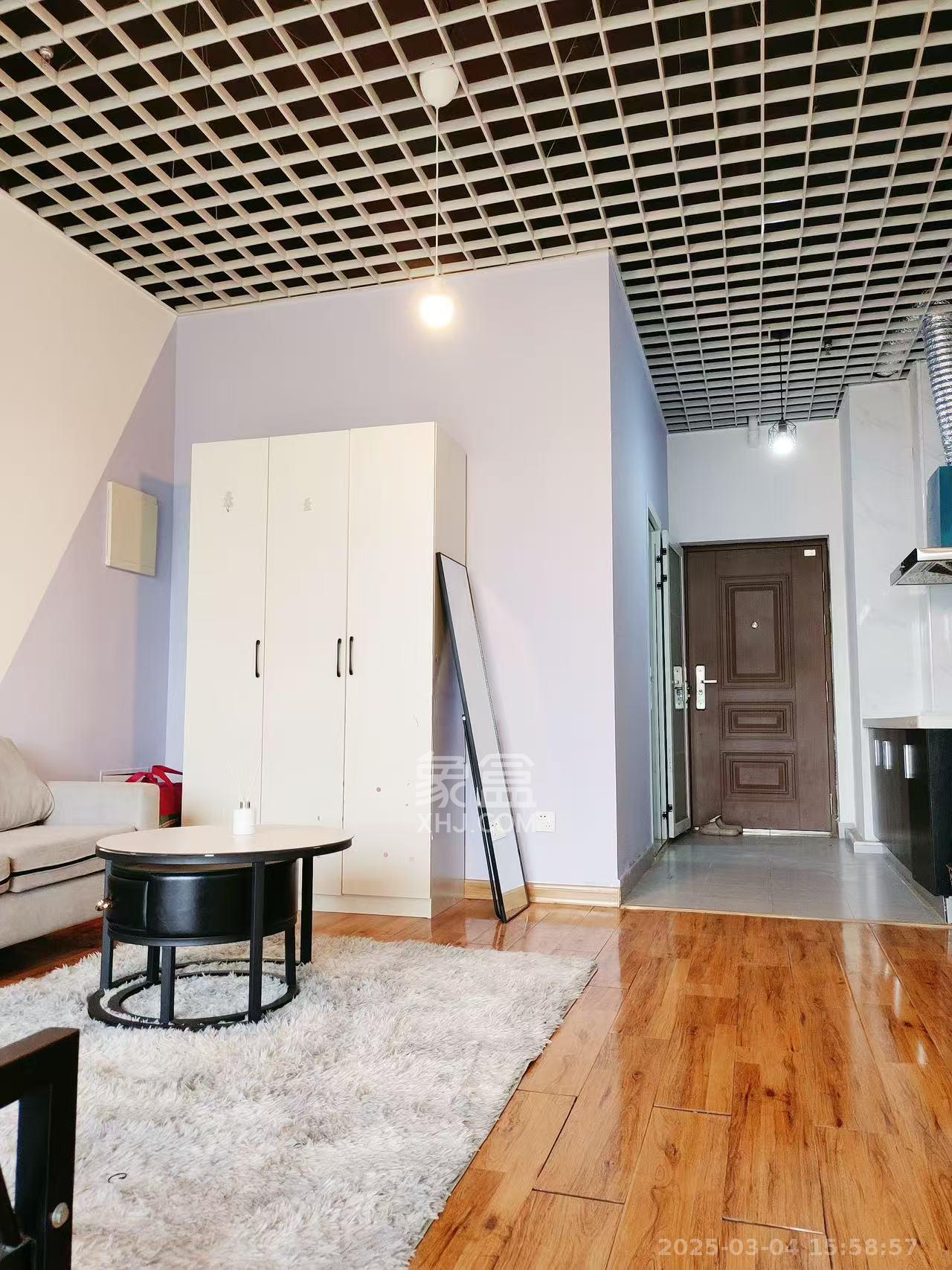 奥克斯滨仕花园(奥克斯洋湖广场/奥克斯中心)  1室1厅1卫    2000.0元/月 奥克斯滨仕花园(奥克斯洋湖广场/奥克斯中心)  1室1厅1卫    2000.0元/月室内图