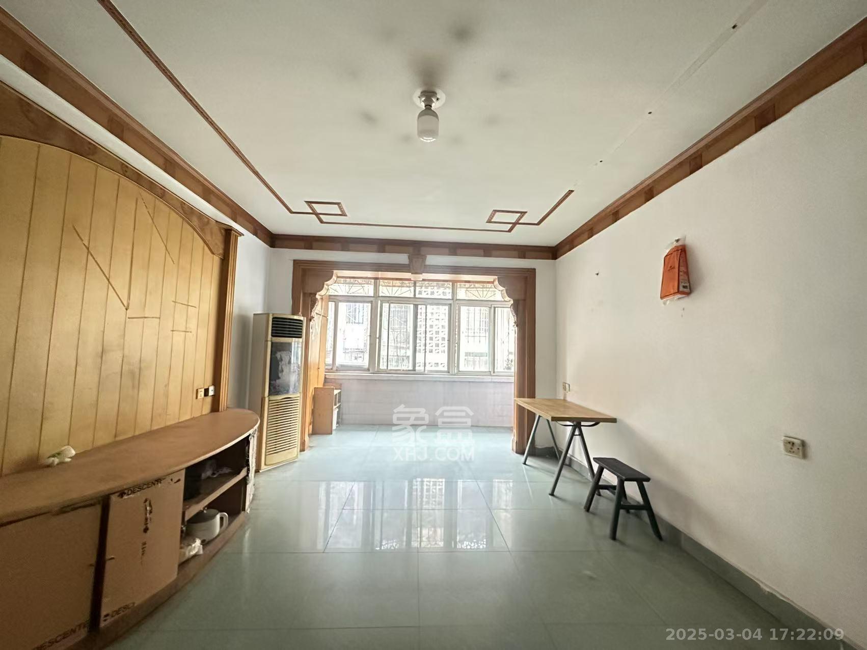 文体宿舍 3室1厅1卫 1900.0元/月 文体宿舍 3室1厅1卫 1900.0元/月室内图