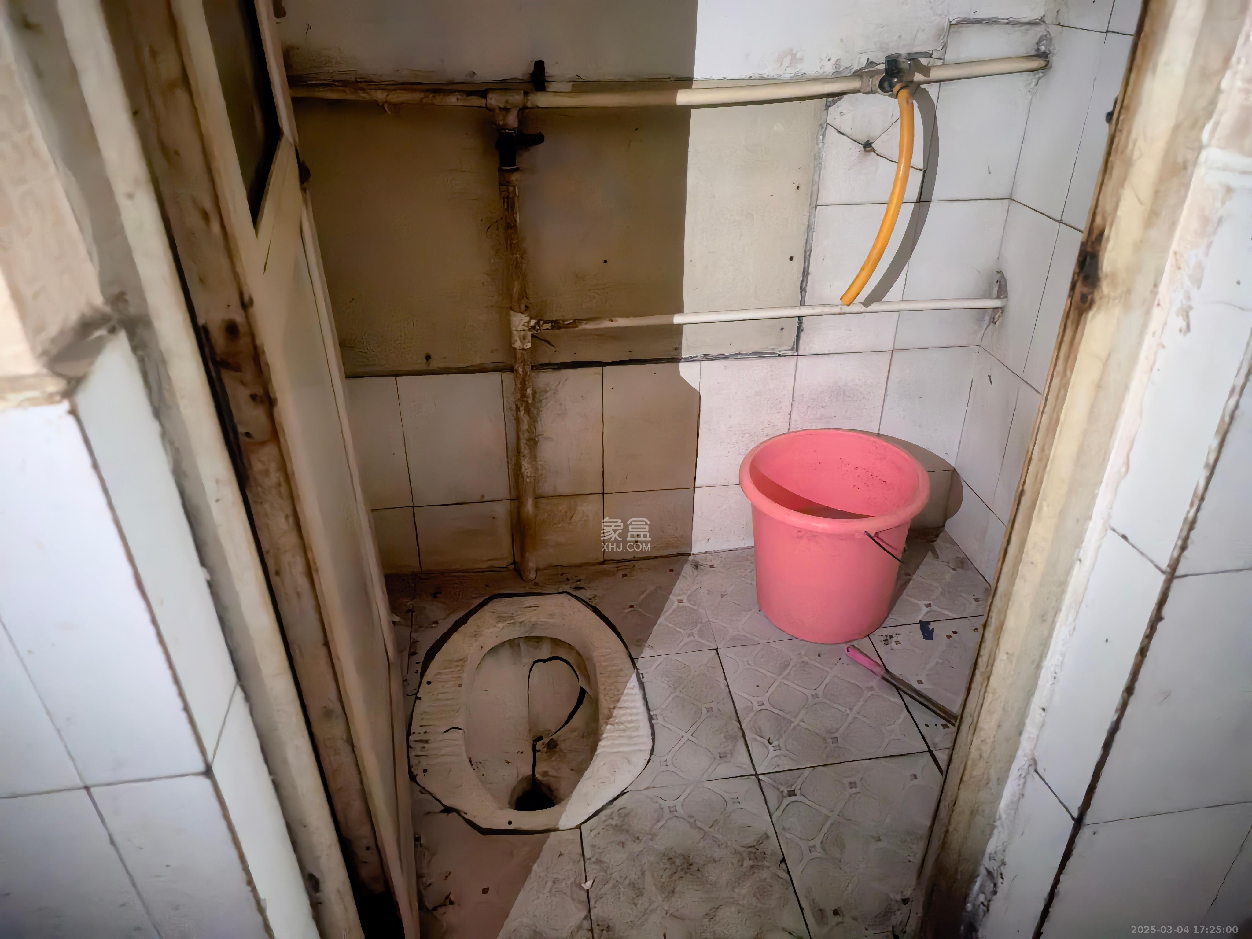 望城坡开发区 1室0厅0卫 4500.0元/月 望城坡开发区 1室0厅0卫 4500.0元/月室内图