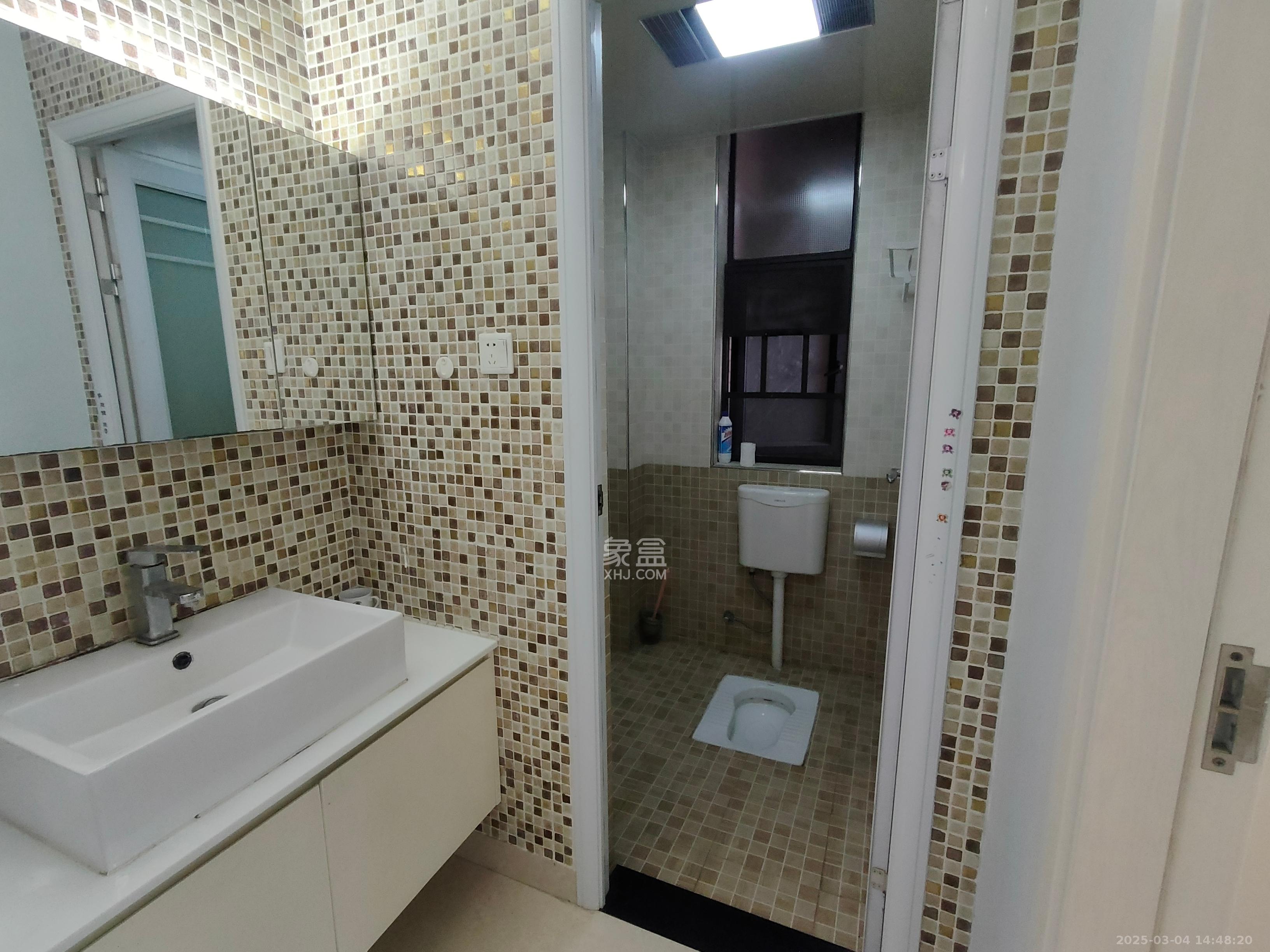 康桥长郡  3室2厅2卫   2100.00元/月室内图