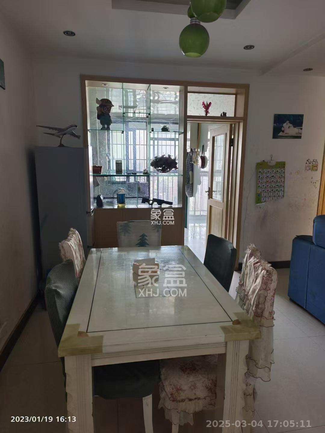 华天LOHO小镇 3室2厅2卫 1600.0元/月 华天LOHO小镇 3室2厅2卫 1600.0元/月室内图