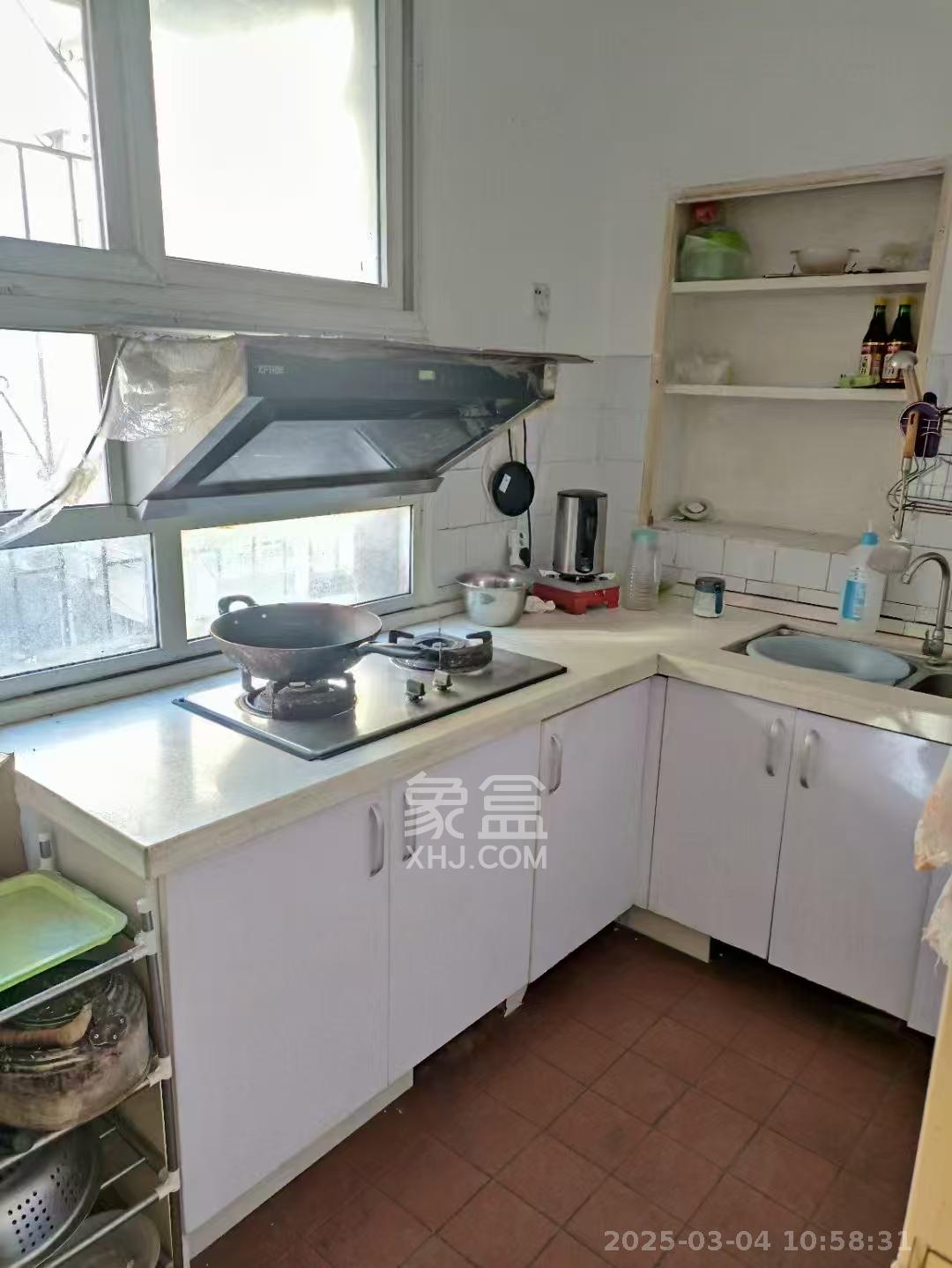 南大桥安居城（百姓市场）  2室2厅1卫   1350.00元/月