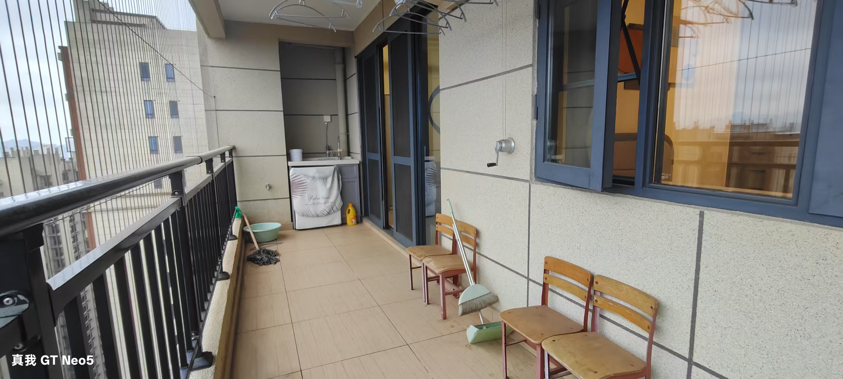 碧桂园梓山府 3室2厅2卫 1900.0元/月 碧桂园梓山府 3室2厅2卫 1900.0元/月室内图