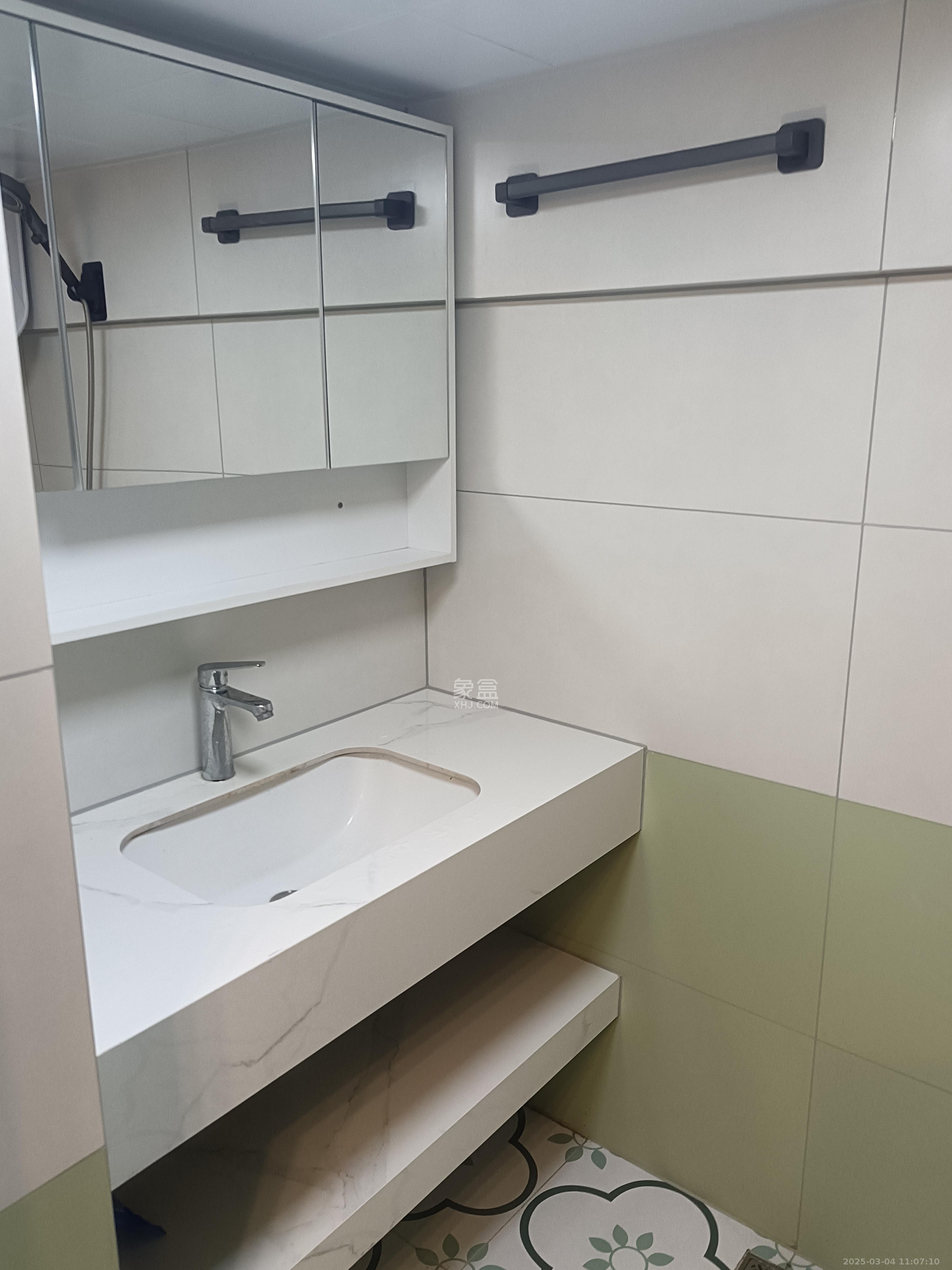 清控湖山雅居北区  1室1厅1卫   1250.00元/月室内图