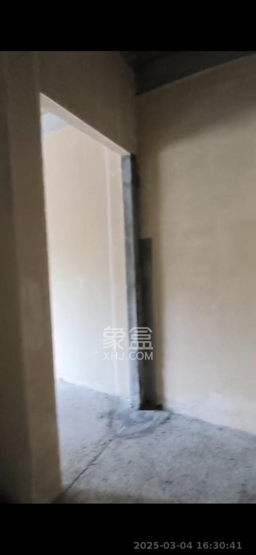 楚天中苑 3室2厅1卫 2300.0元/月 楚天中苑 3室2厅1卫 2300.0元/月室内图