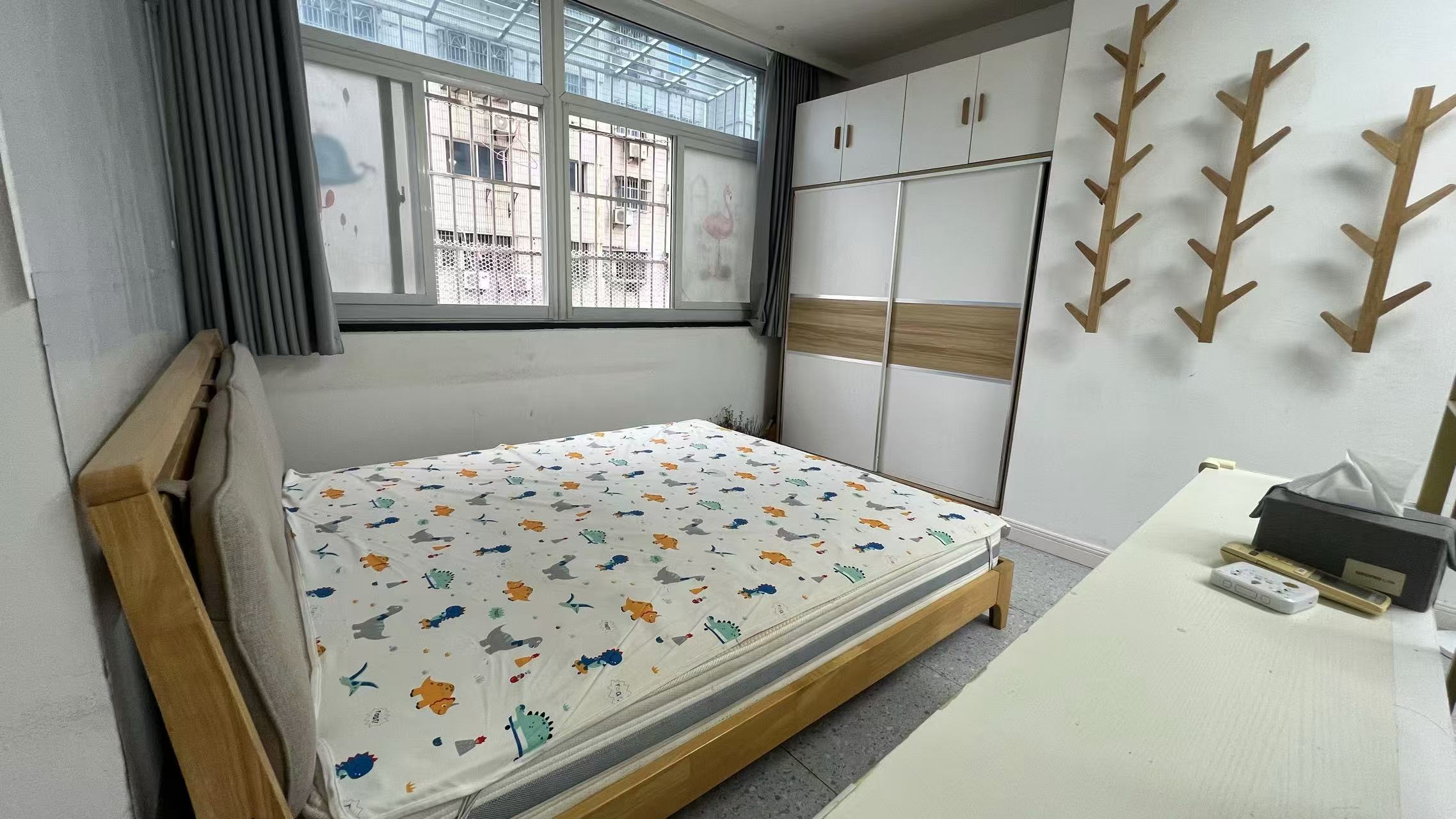 金茂大厦 1室1厅1卫 54.0万 金茂大厦 1室1厅1卫 54.0万客厅