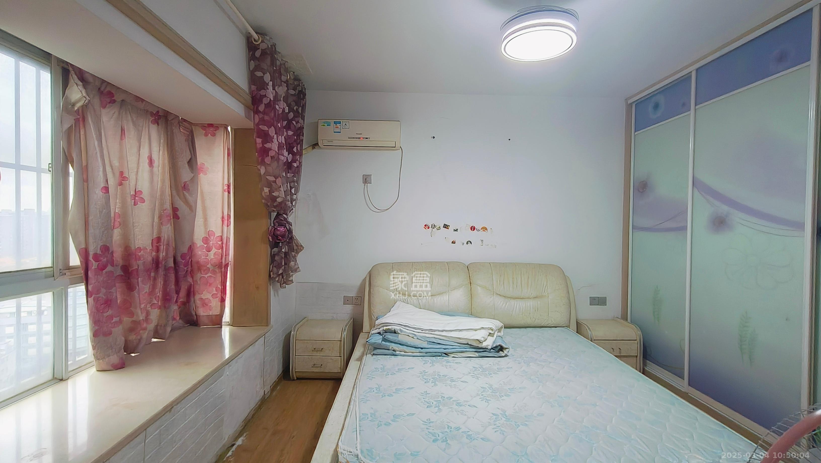 高林金三华邸 2室1厅1卫 1500.0元/月 高林金三华邸 2室1厅1卫 1500.0元/月室内图