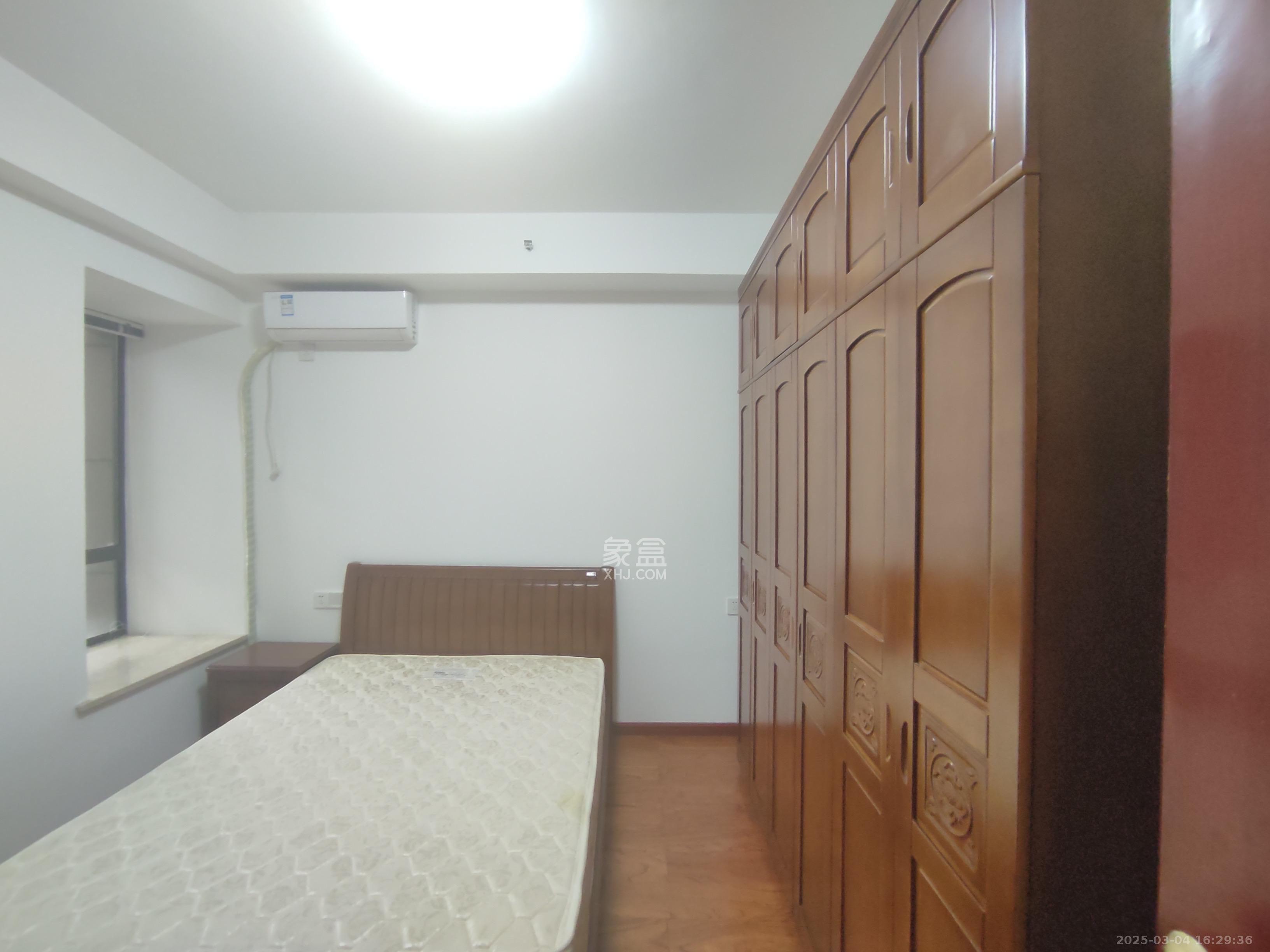 博林云栖  2室2厅1卫   2000.00元/月室内图