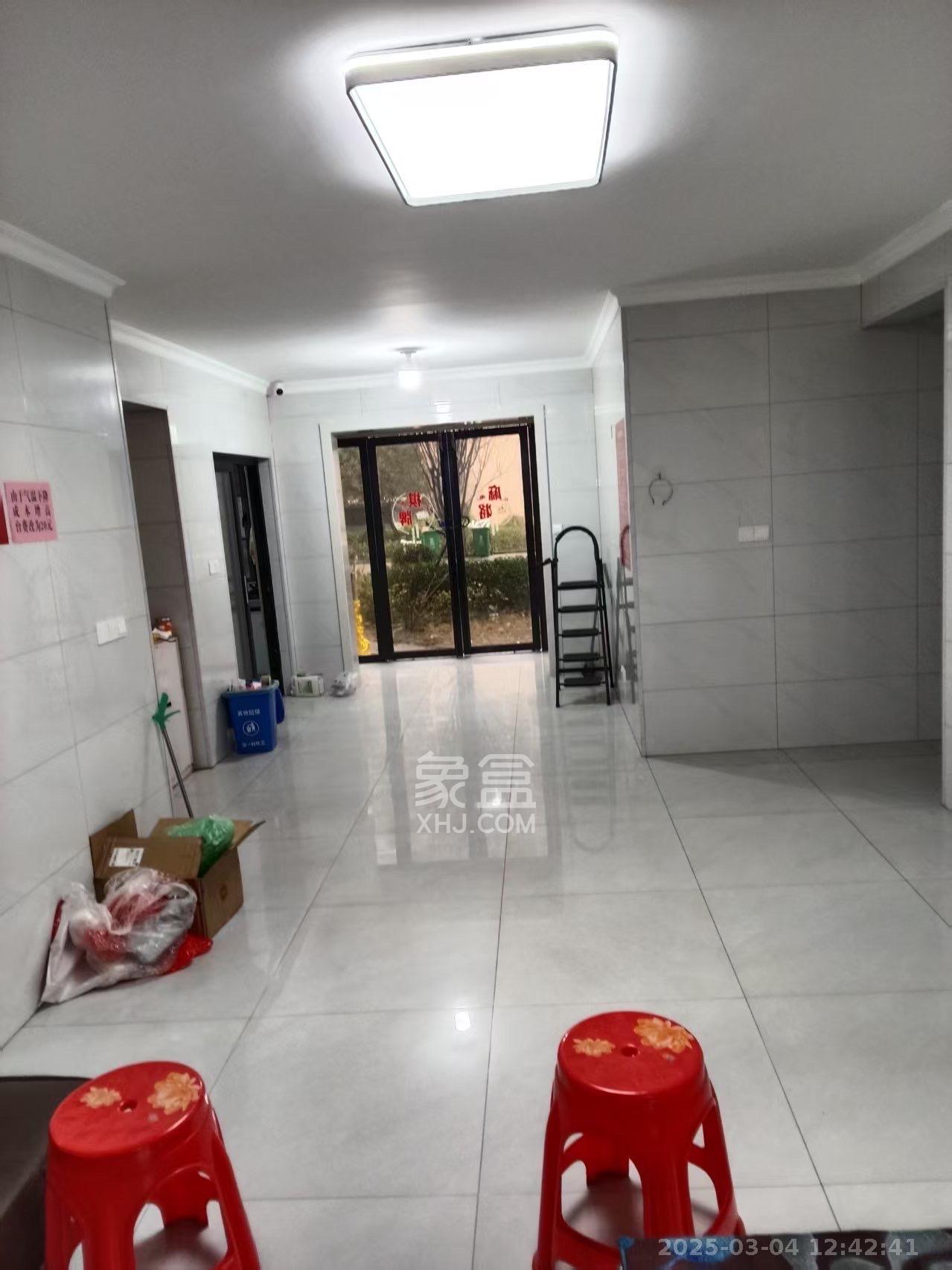 桥头家园二期(桥头家苑二期) 3室2厅2卫 3000.0元/月 桥头家园二期(桥头家苑二期) 3室2厅2卫 3000.0元/月室内图