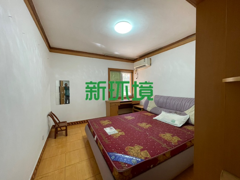 嘉信花园  3室2厅1卫   50.00万客厅