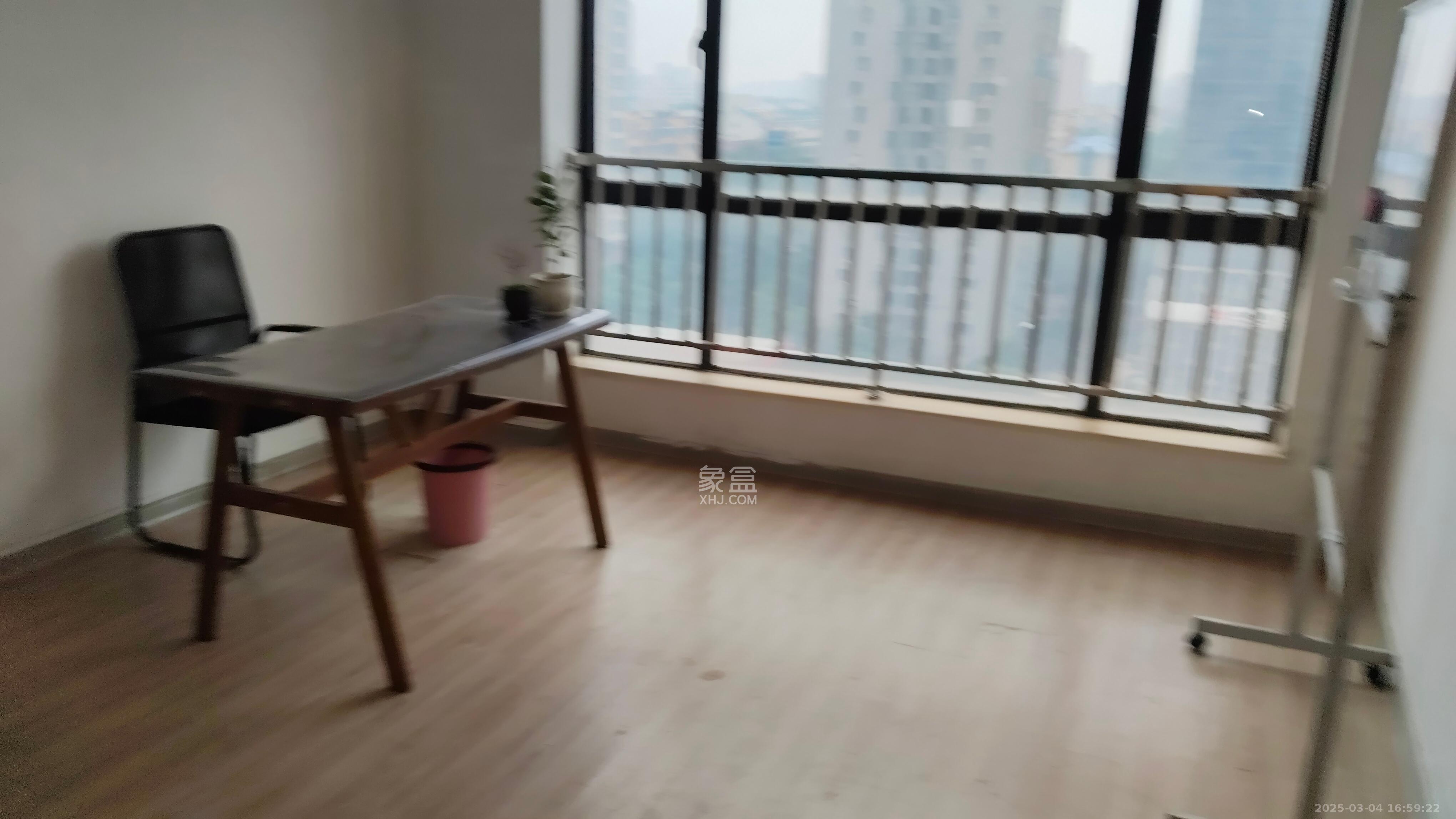和庄  2室1厅1卫   1800.00元/月室内图