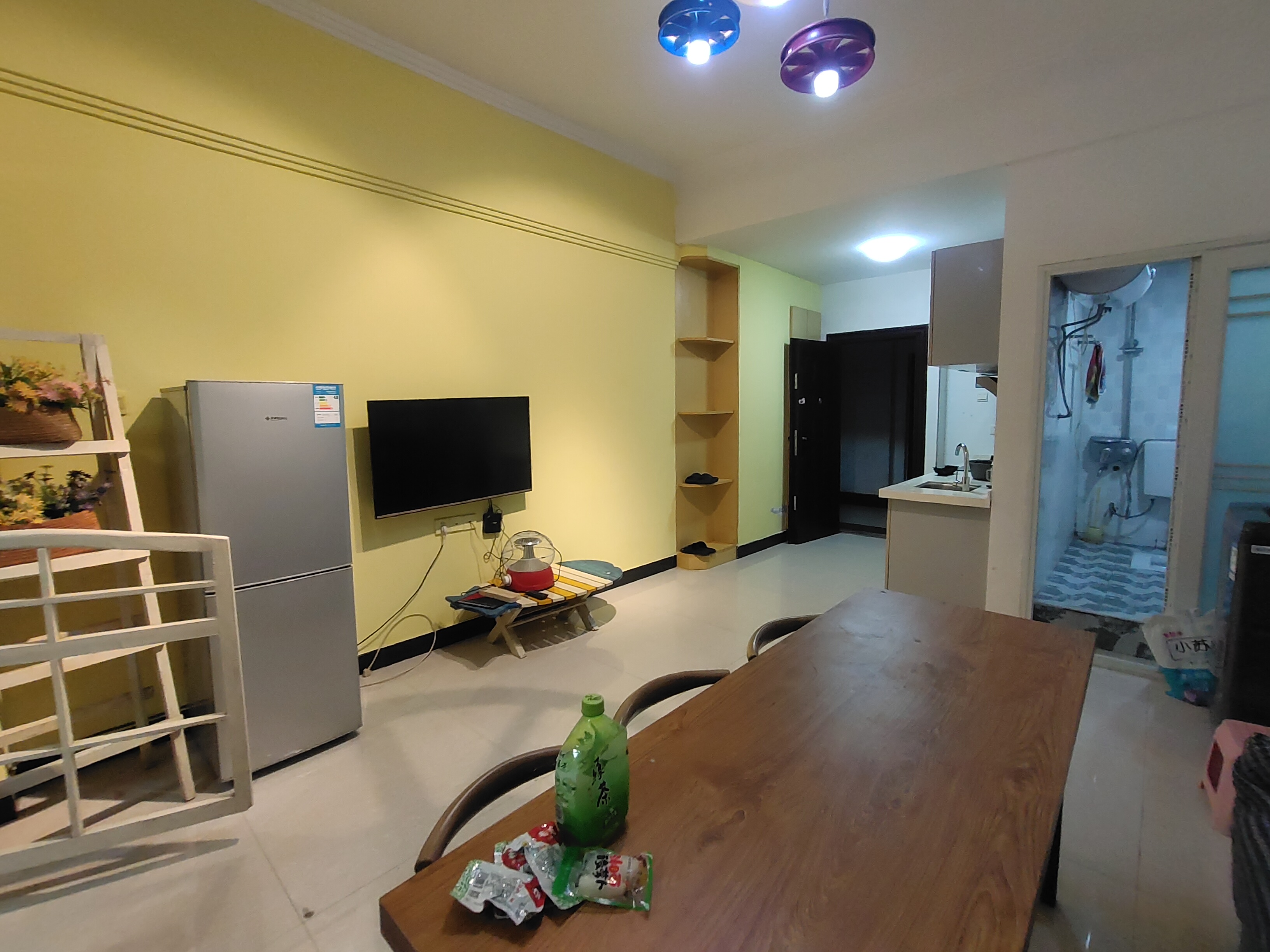 维港十字街 1室1厅1卫 1000.0元/月 维港十字街 1室1厅1卫 1000.0元/月室内图