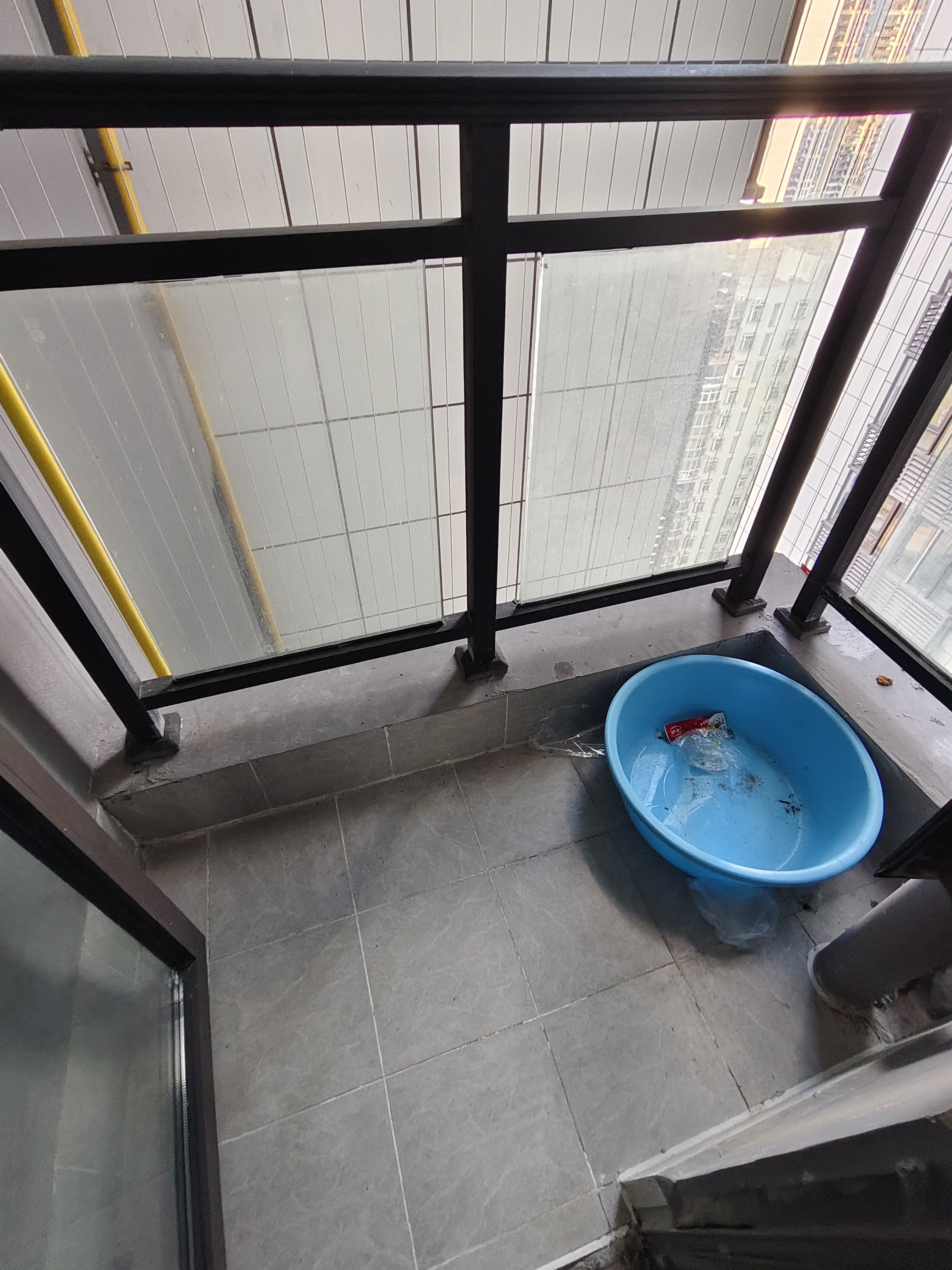 坡博家园三区 4室2厅2卫 3200.0元/月 坡博家园三区 4室2厅2卫 3200.0元/月室内图