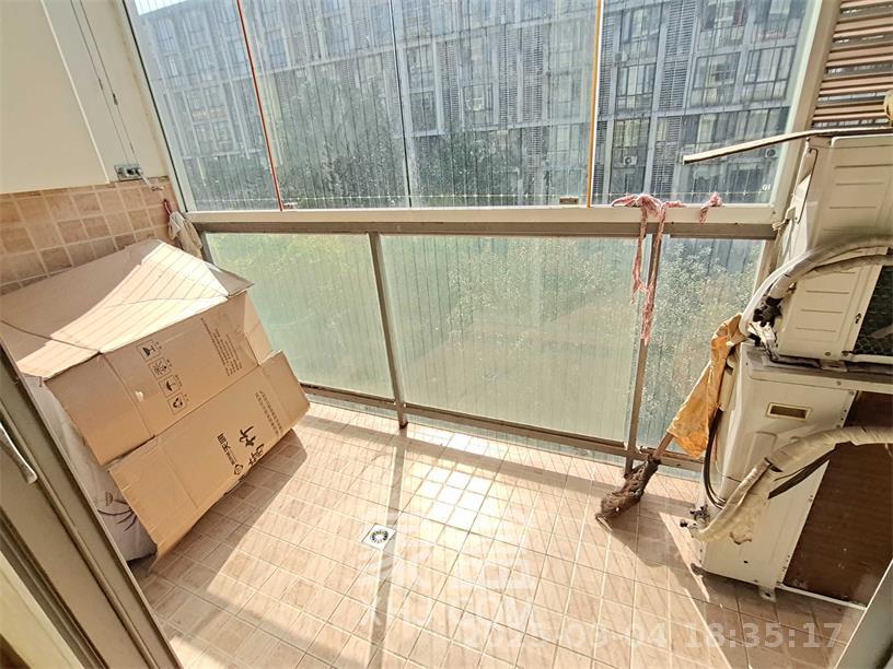 阳光100二期  2室2厅1卫    2500.0元/月室内图