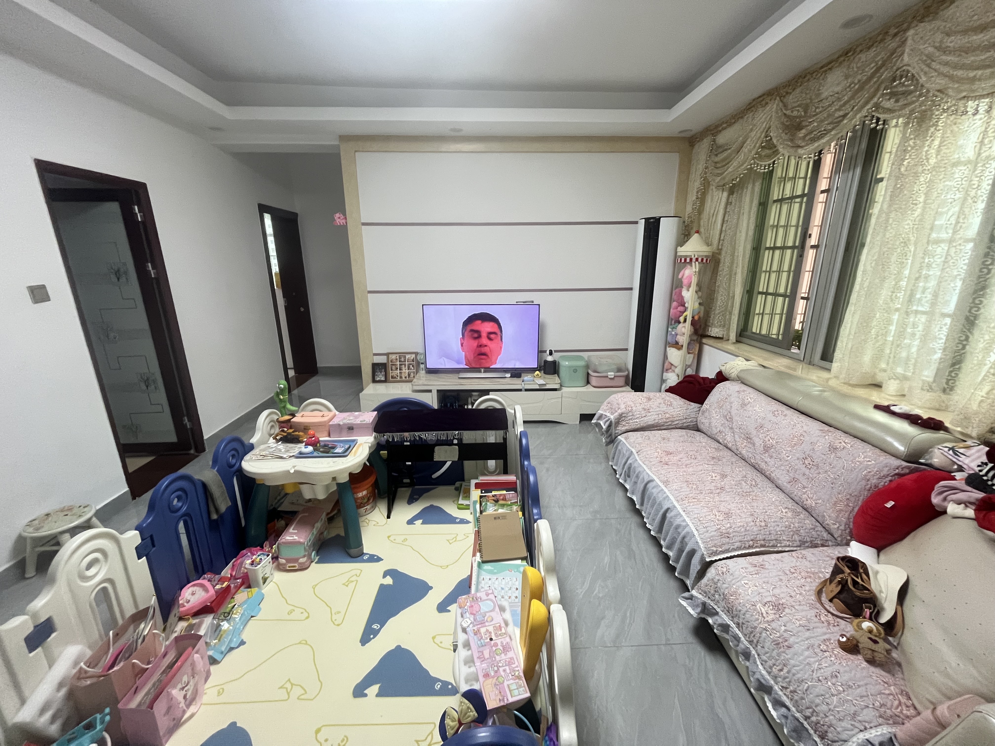 天龙阁 3室2厅2卫 107.8万 天龙阁 3室2厅2卫 107.8万客厅