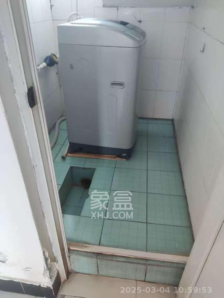 扬帆小区  2室1厅1卫   900.00元/月室内图