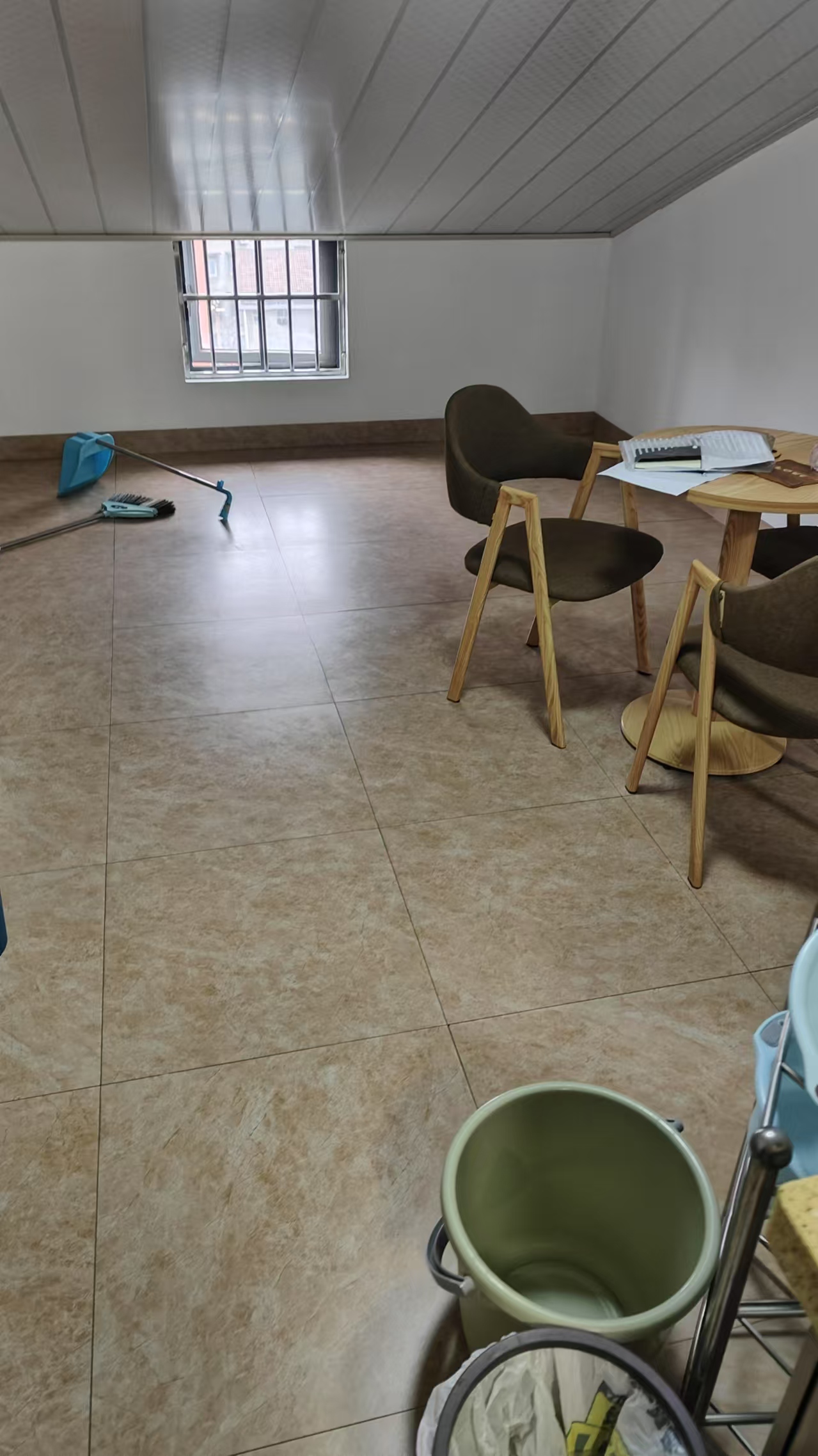 竹山社区  1室1厅1卫    500.0元/月 竹山社区  1室1厅1卫    500.0元/月室内图