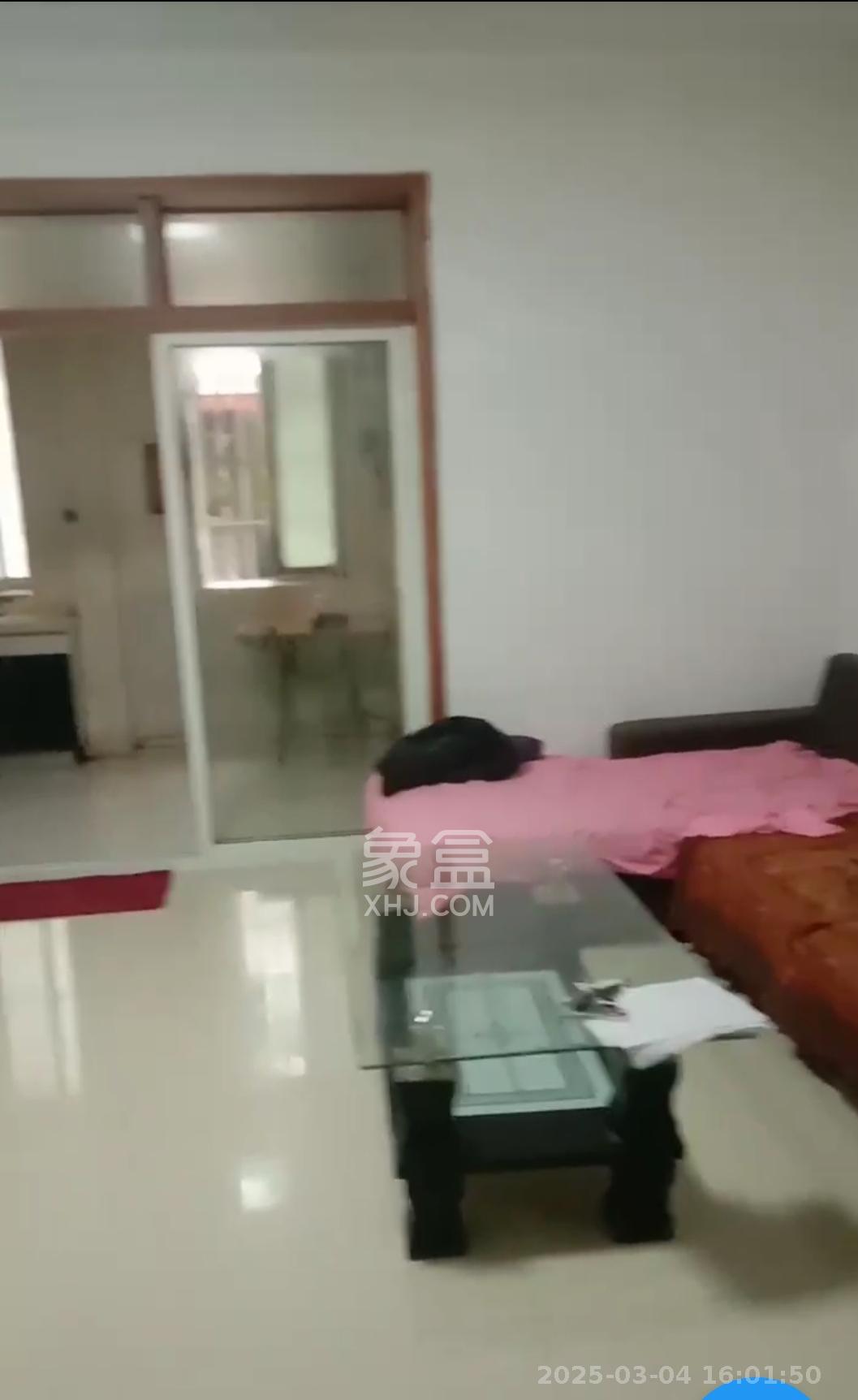 湘绣城  2室1厅1卫    1500.0元/月 湘绣城  2室1厅1卫    1500.0元/月室内图