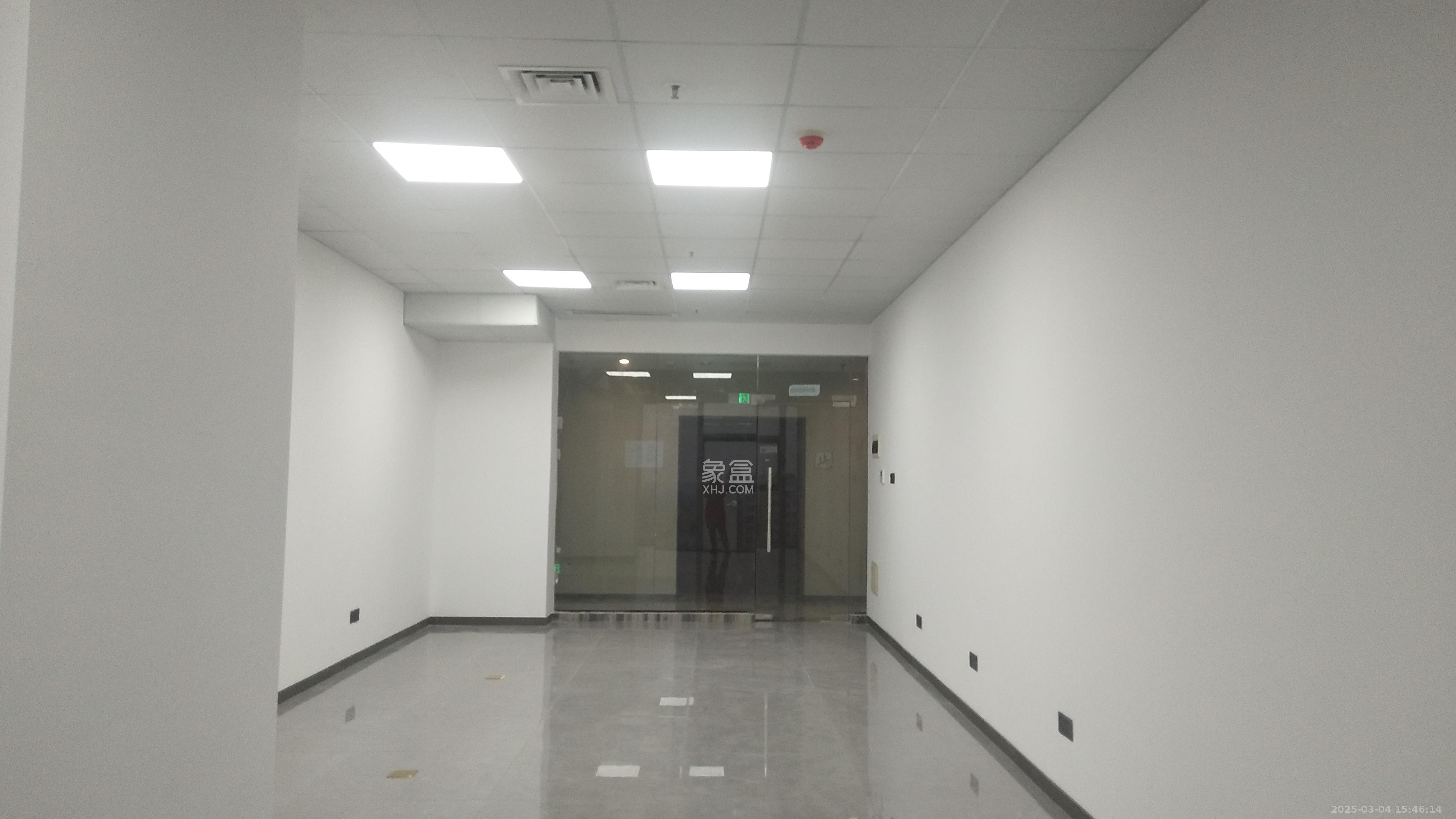湘潭中心  1室1厅1卫   1600.00元/月室内图