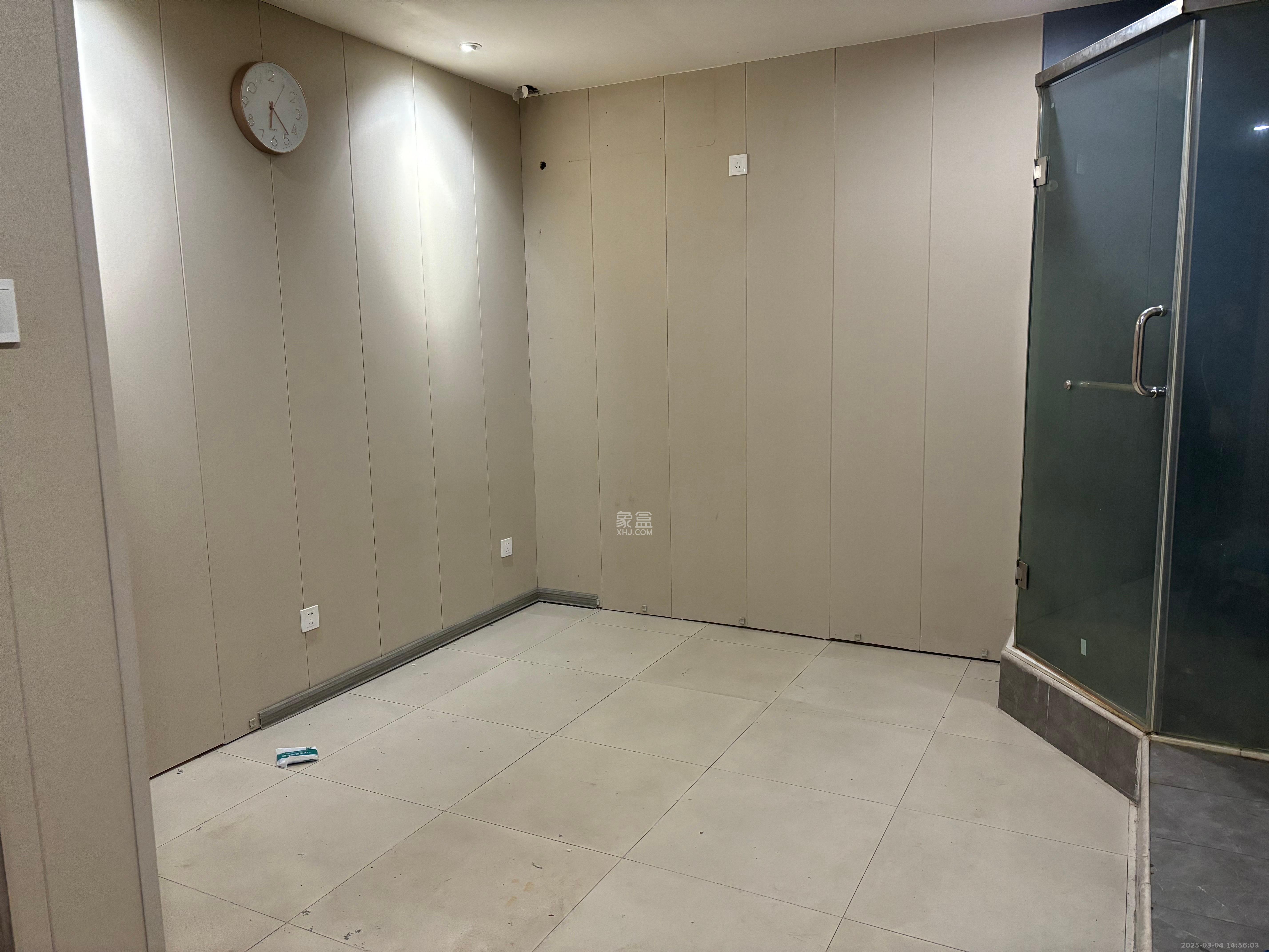 百脑汇大厦（友阿百货）  1室0厅0卫   4000.00元/月室内图