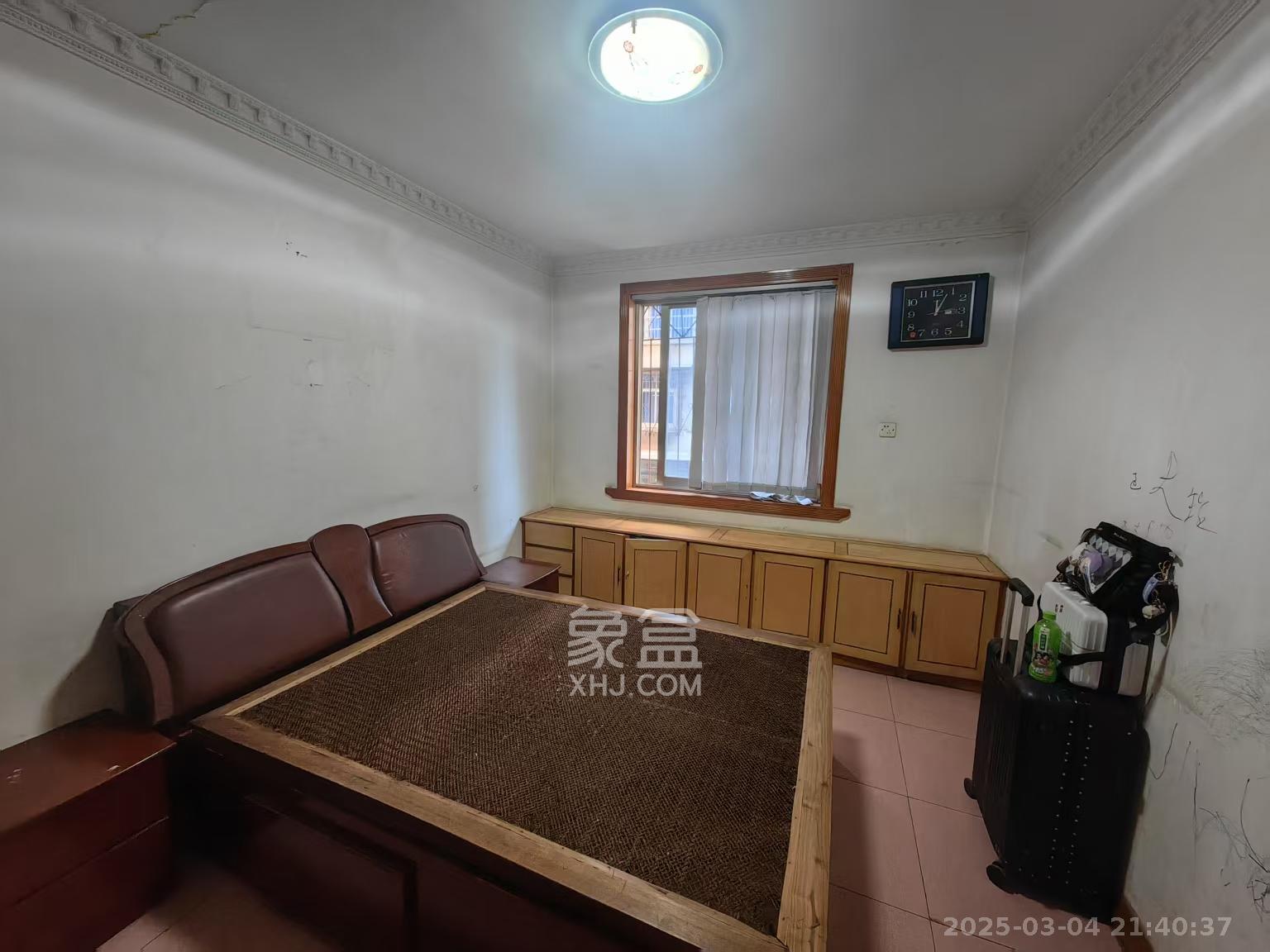 砂子塘社区  1室2厅1卫    1200.0元/月 砂子塘社区  1室2厅1卫    1200.0元/月室内图