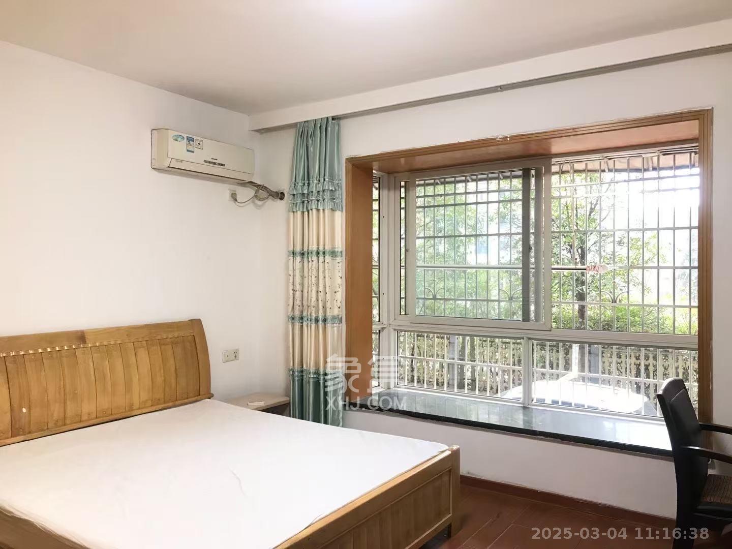 锦绣家园  5室1厅1卫   3500.00元/月