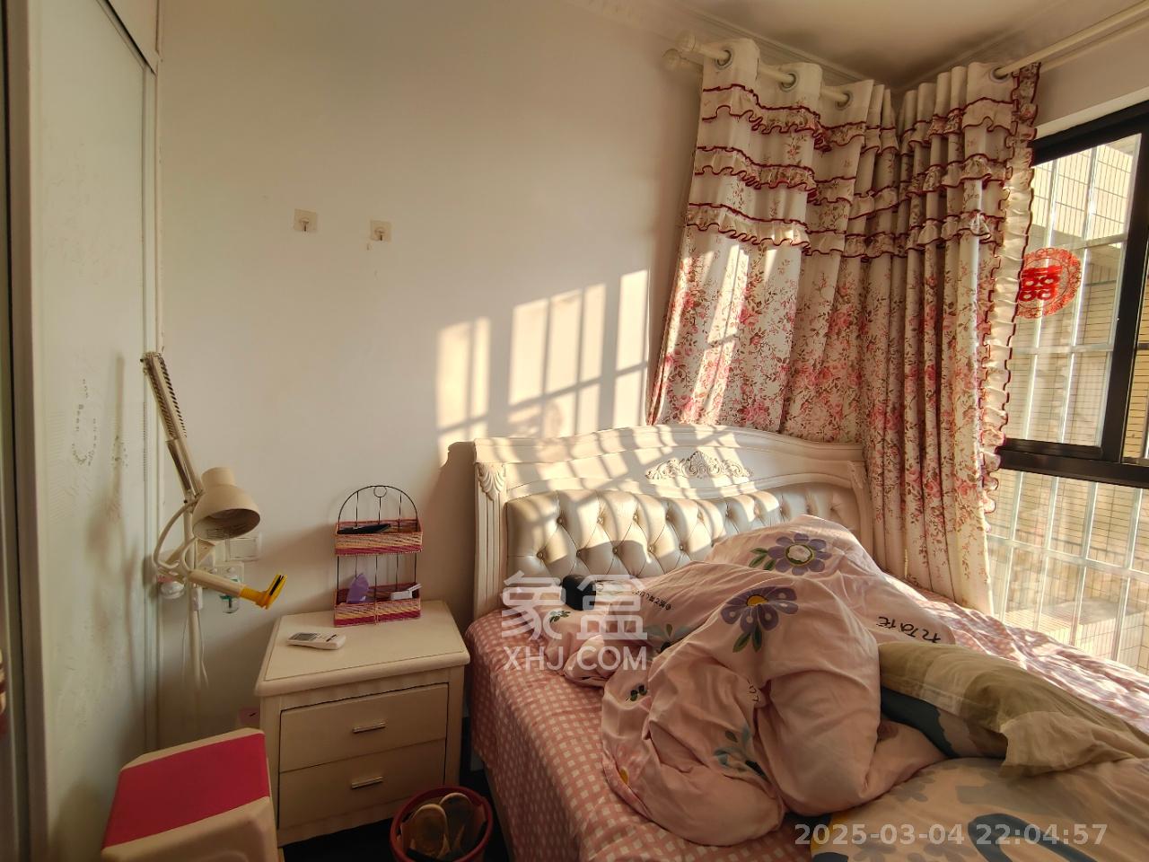 七里香榭 3室2厅2卫 2200.0元/月 七里香榭 3室2厅2卫 2200.0元/月室内图