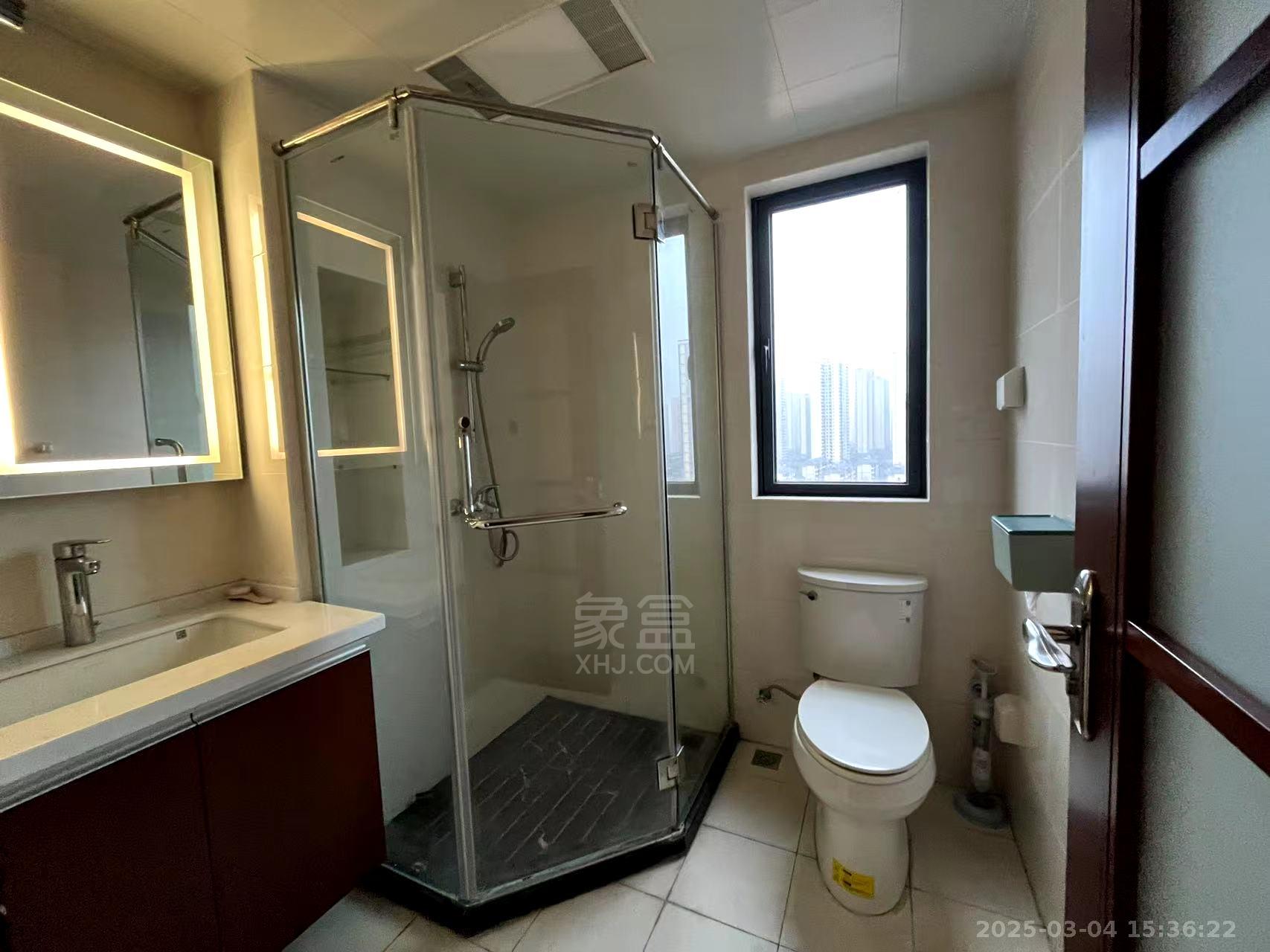 中建玥熙台 4室2厅2卫 2300.0元/月 中建玥熙台 4室2厅2卫 2300.0元/月室内图