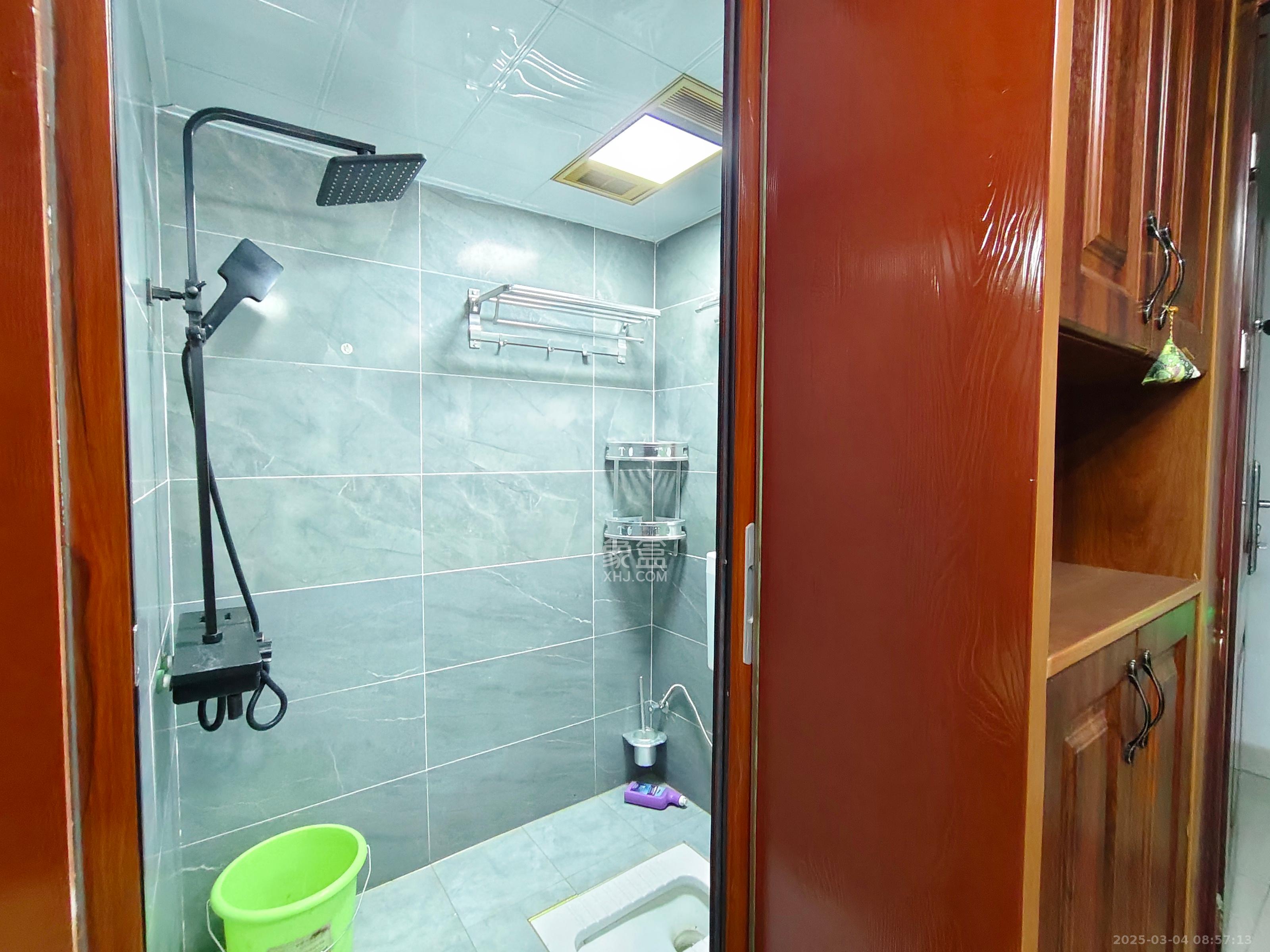 MOMA当代广场 1室1厅1卫 1500.0元/月 MOMA当代广场 1室1厅1卫 1500.0元/月室内图