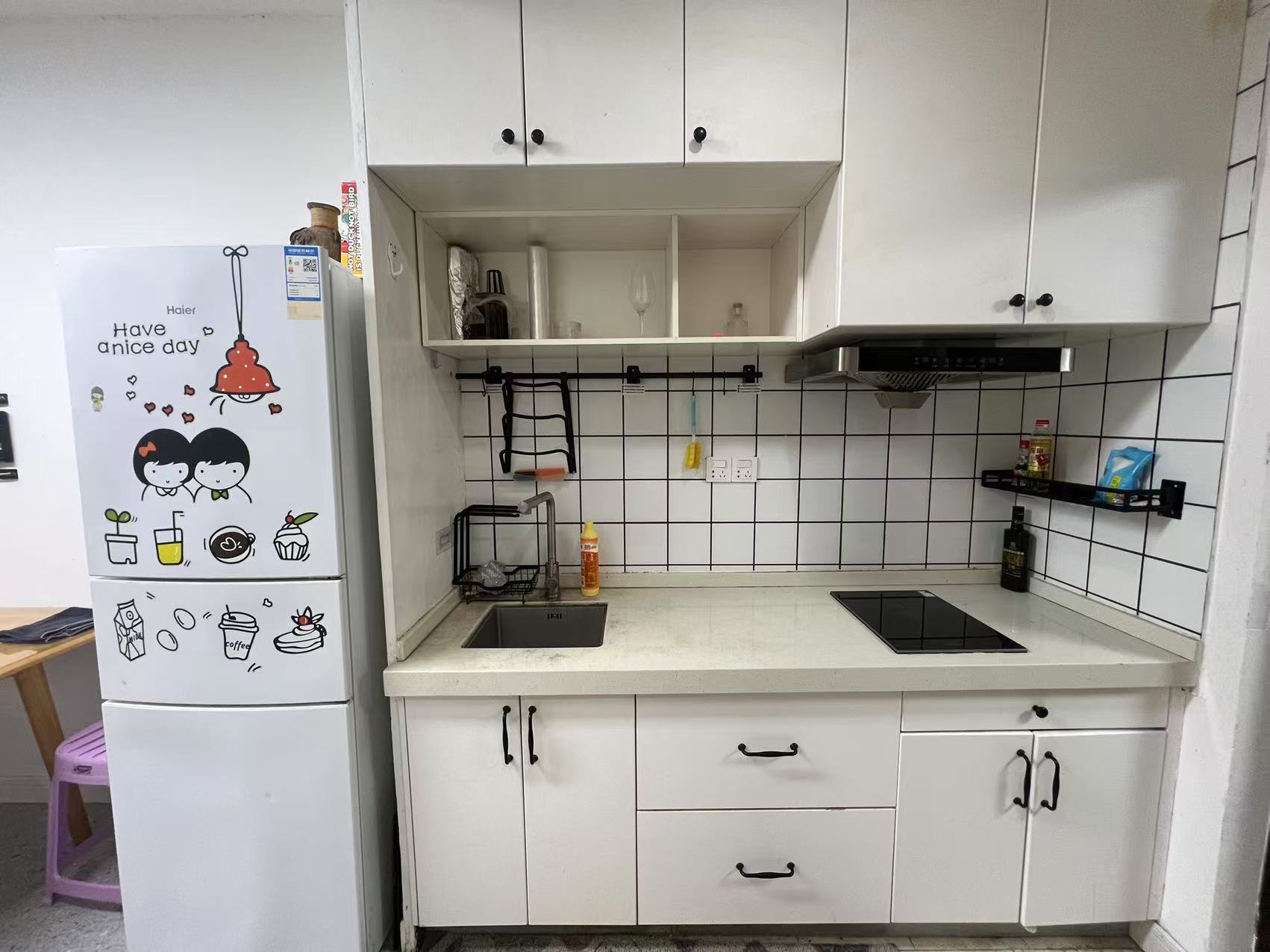 金茂大厦 1室1厅1卫 54.0万 金茂大厦 1室1厅1卫 54.0万客厅