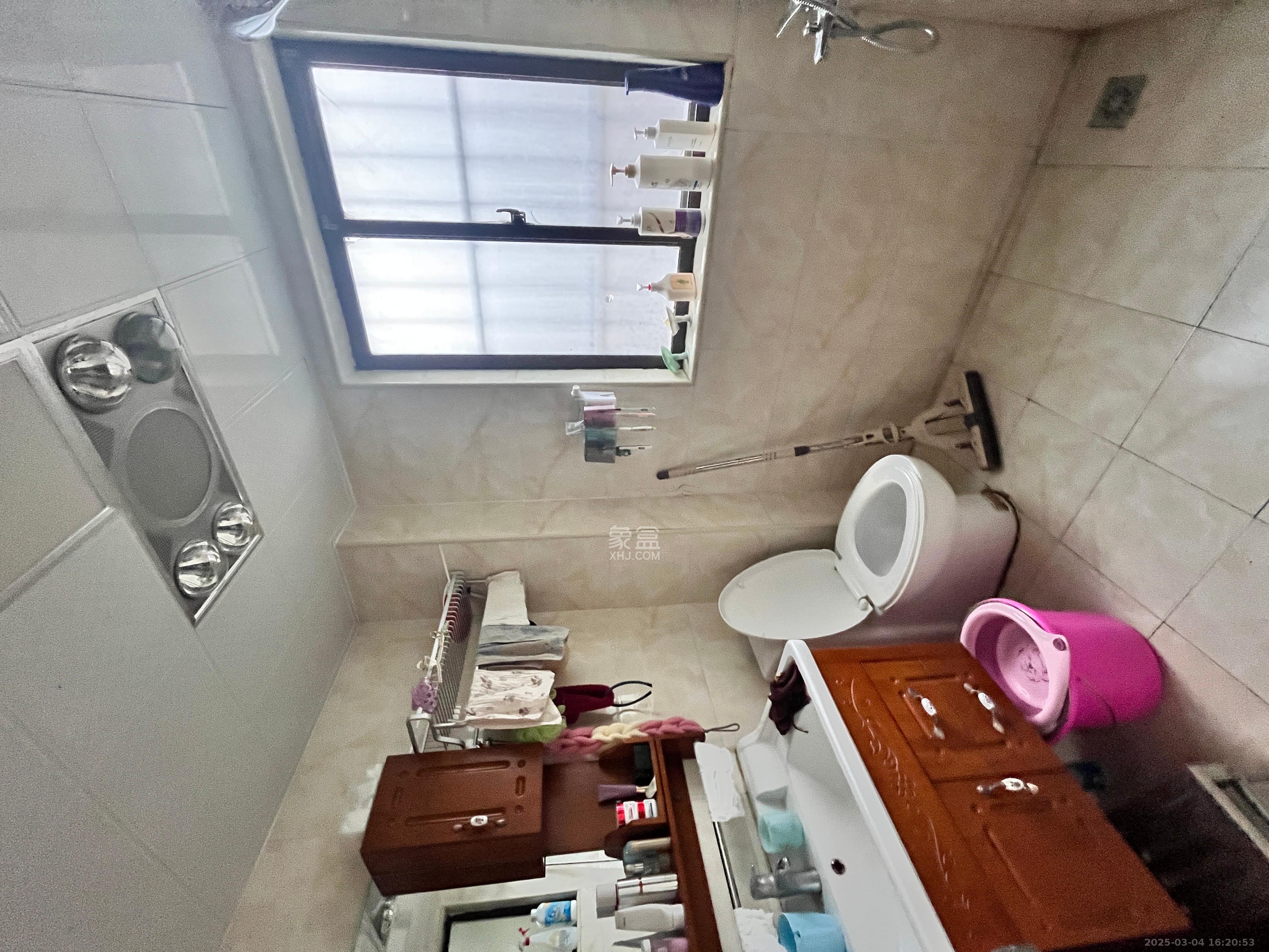 三景华御 3室2厅1卫 2000.0元/月 三景华御 3室2厅1卫 2000.0元/月室内图