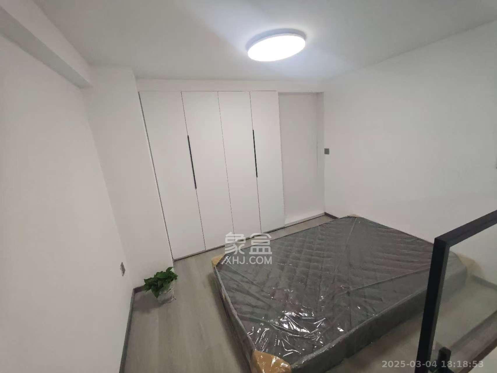 新长海D1站 1室1厅1卫 1800.0元/月 新长海D1站 1室1厅1卫 1800.0元/月室内图