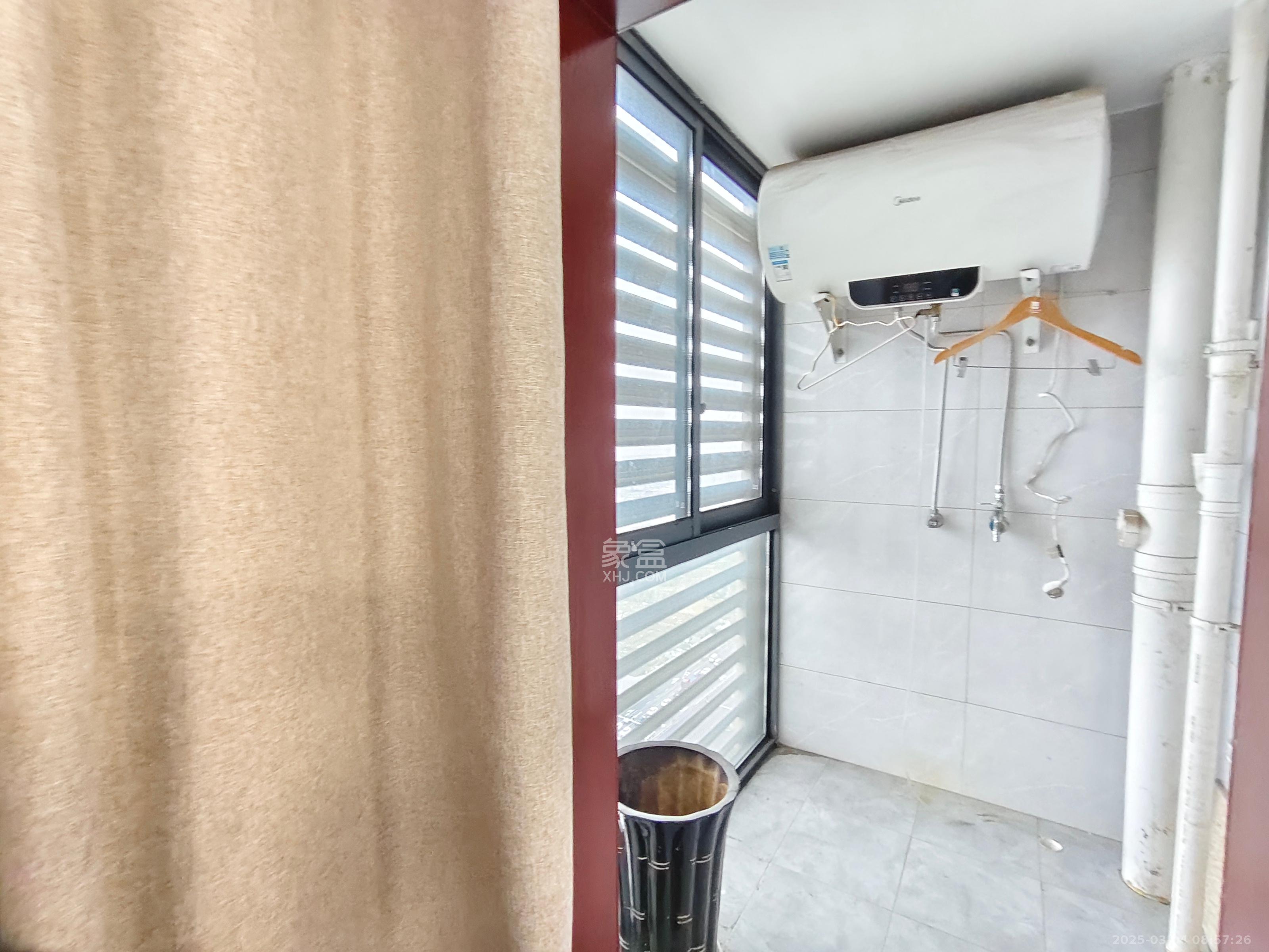 MOMA当代广场 1室1厅1卫 1500.0元/月 MOMA当代广场 1室1厅1卫 1500.0元/月室内图