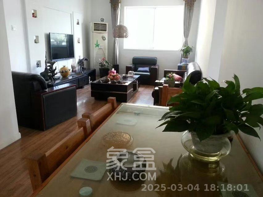 银洲公寓 2室2厅1卫 2300.0元/月 银洲公寓 2室2厅1卫 2300.0元/月室内图