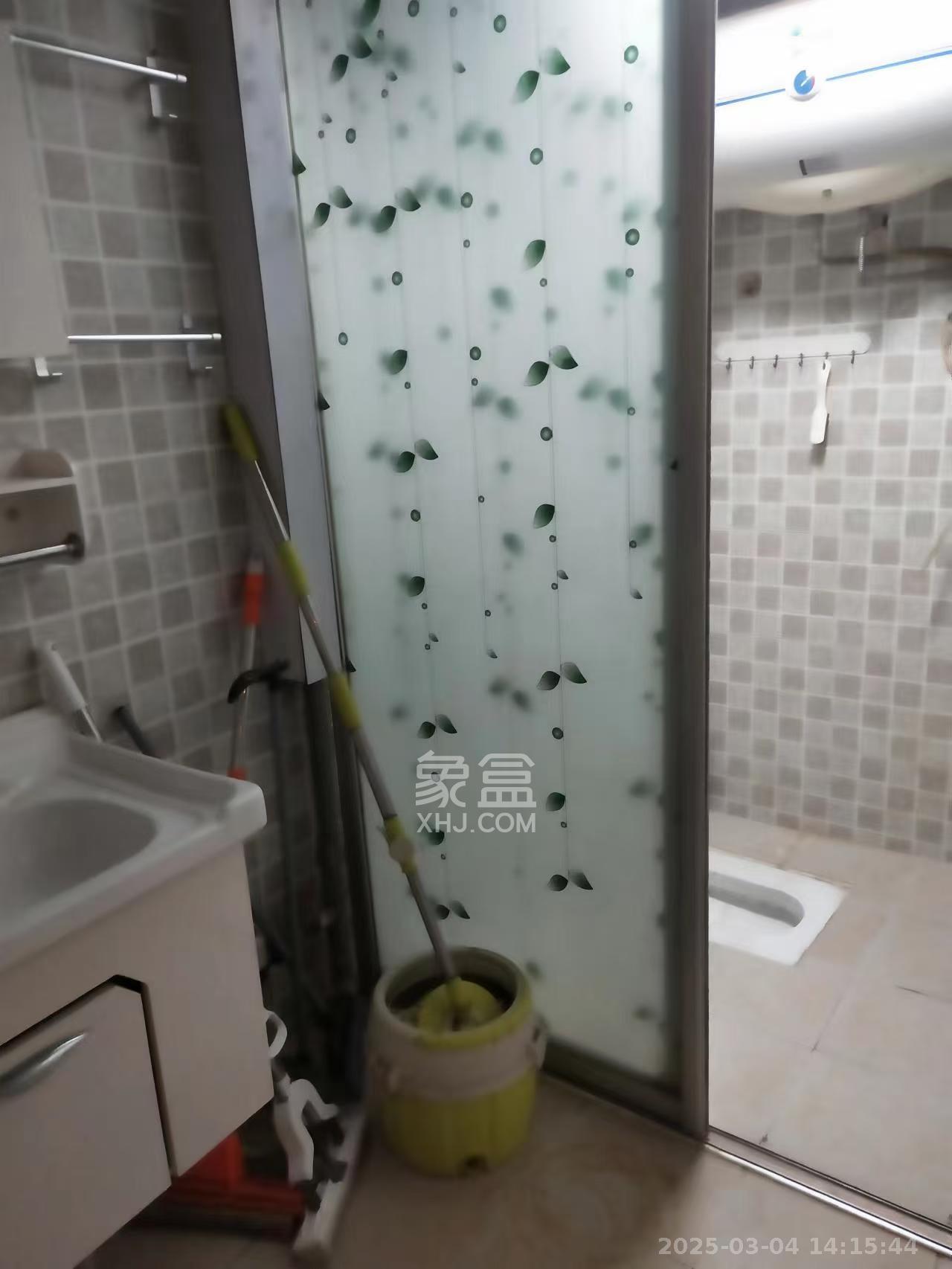 巢之恋 1室0厅1卫 1400.0元/月 巢之恋 1室0厅1卫 1400.0元/月室内图