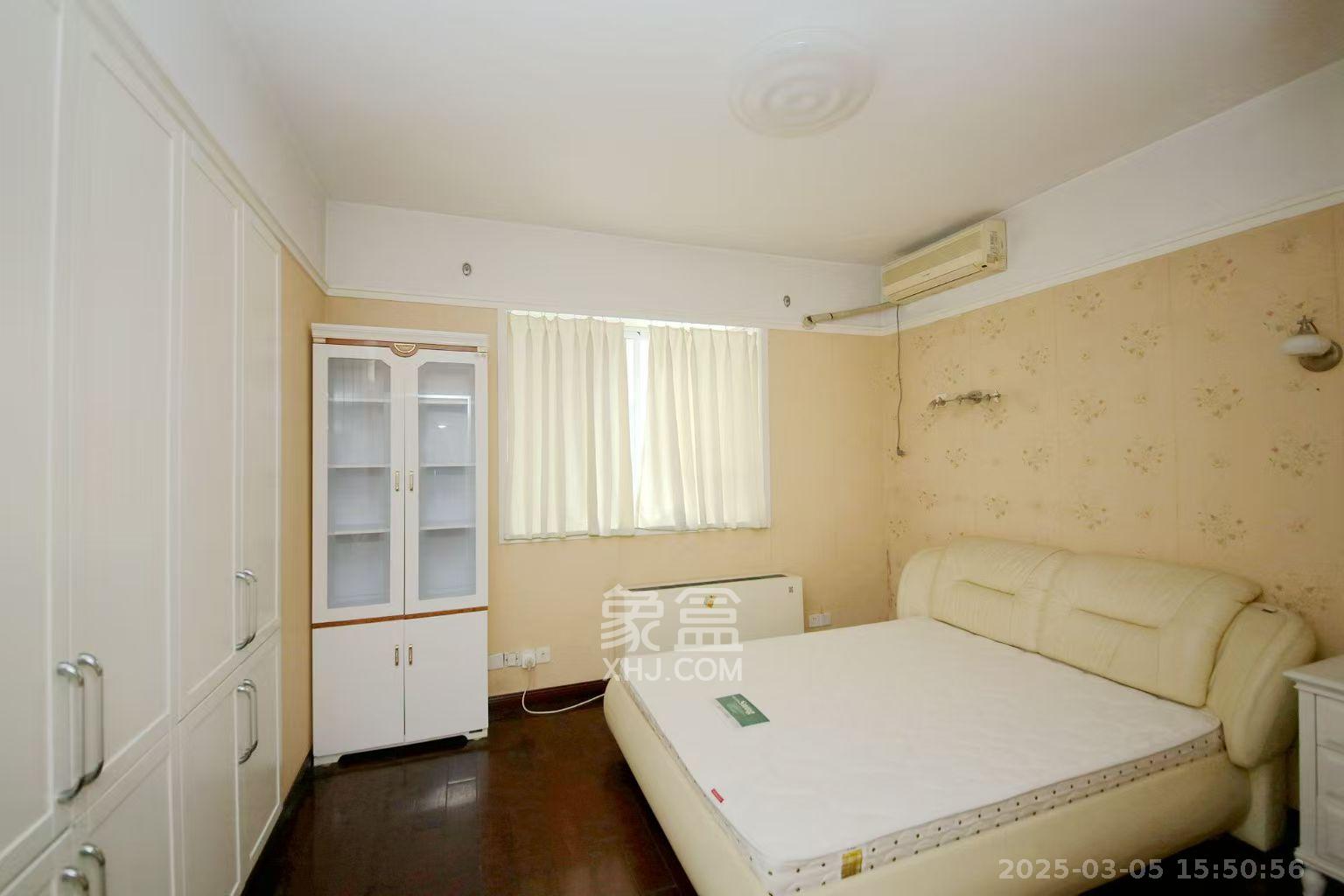 省委统战部宿舍  4室2厅2卫    4900.0元/月 省委统战部宿舍  4室2厅2卫    4900.0元/月室内图