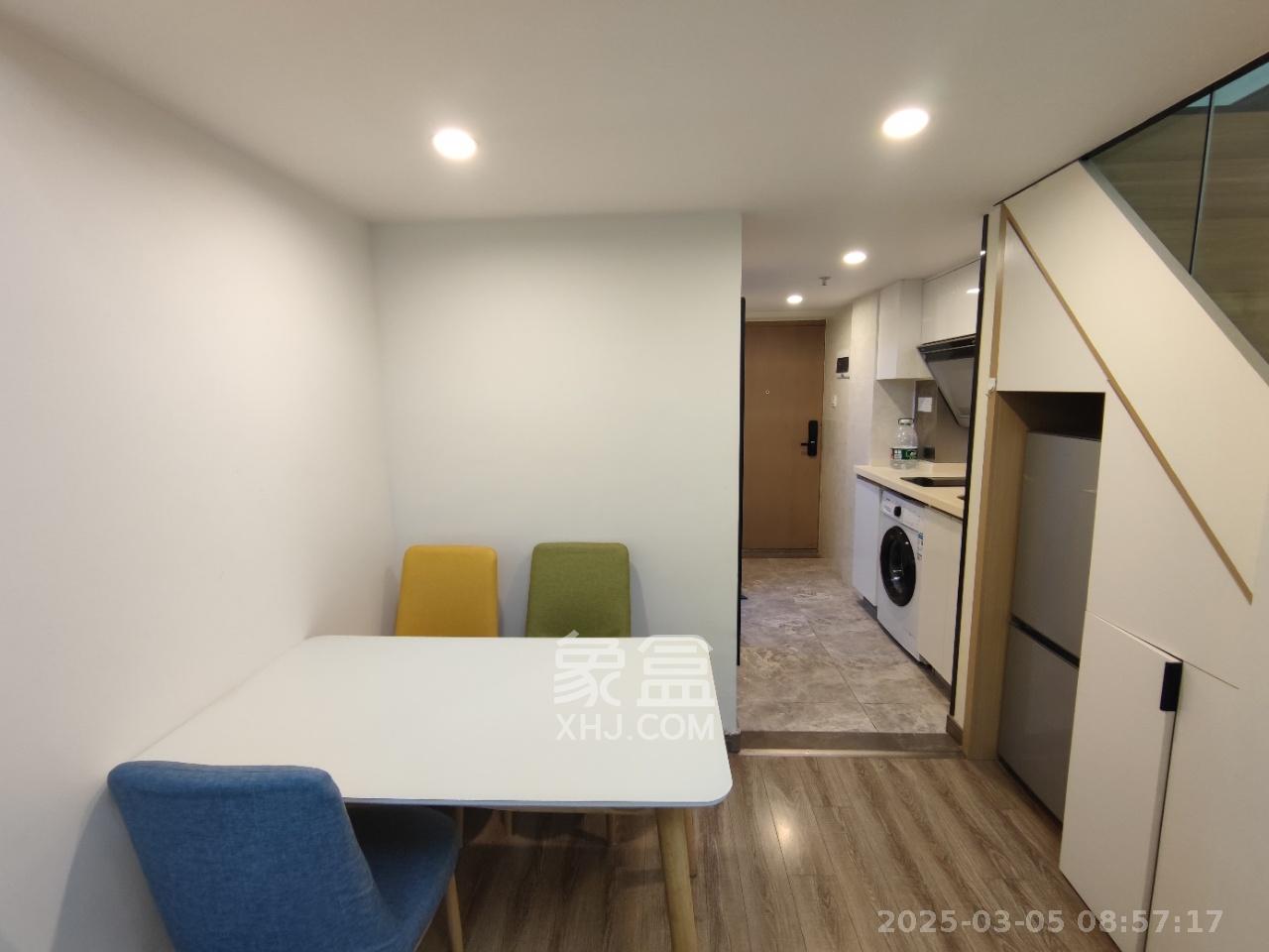 卓越浅水湾  1室1厅1卫    1900.0元/月户型图