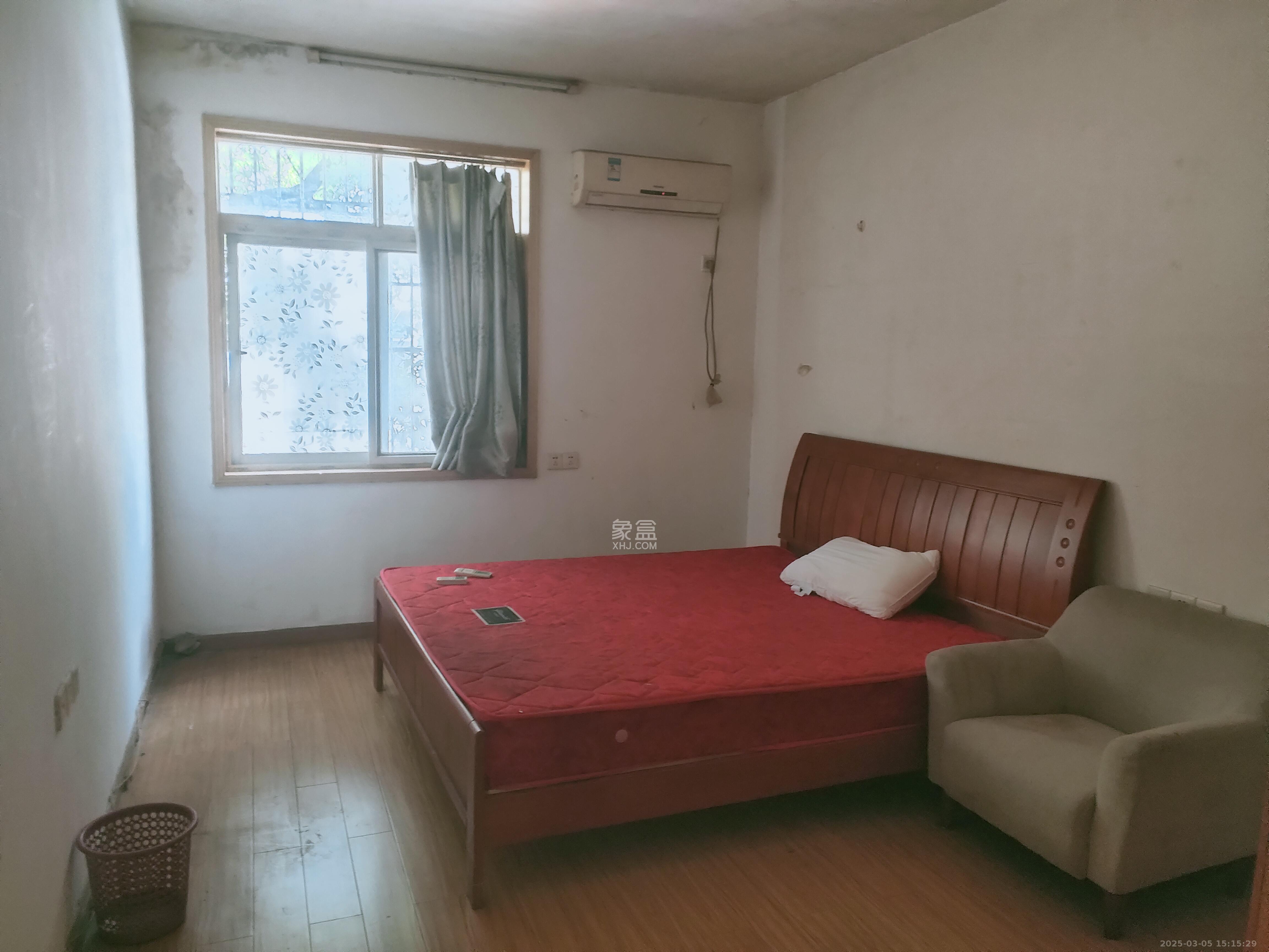 湖南省茶叶有限公司（浏正街）  3室2厅1卫   2600.00元/月室内图