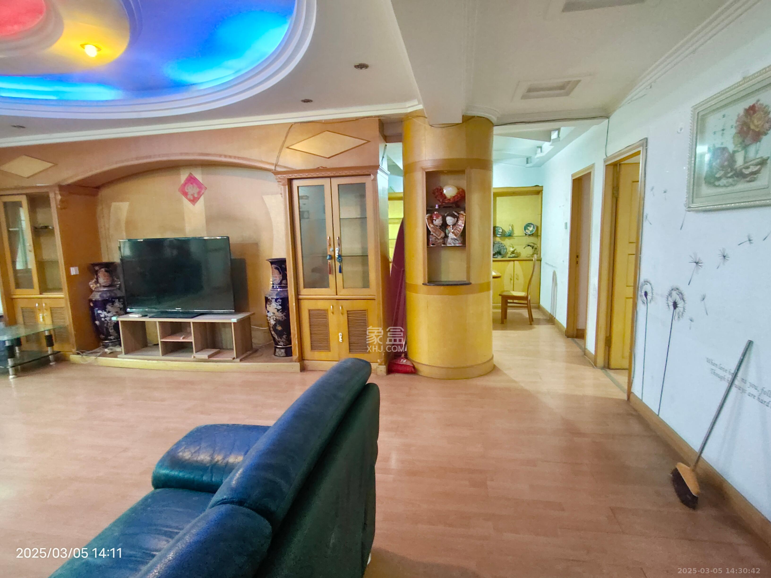 火星一片 3室2厅1卫 2100.0元/月 火星一片 3室2厅1卫 2100.0元/月室内图