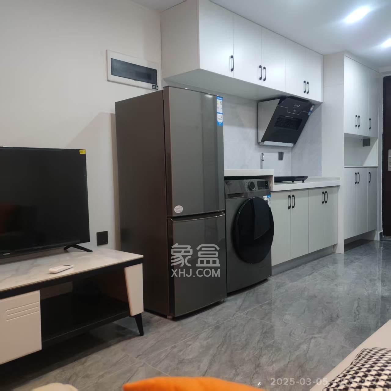 新长海D1站 0室1厅1卫 1500.0元/月 新长海D1站 0室1厅1卫 1500.0元/月室内图