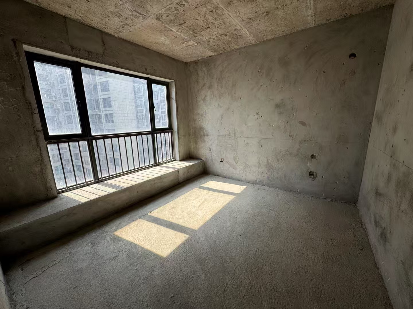 华盛中央公园  3室2厅1卫    131.0万 华盛中央公园  3室2厅1卫    131.0万室内图