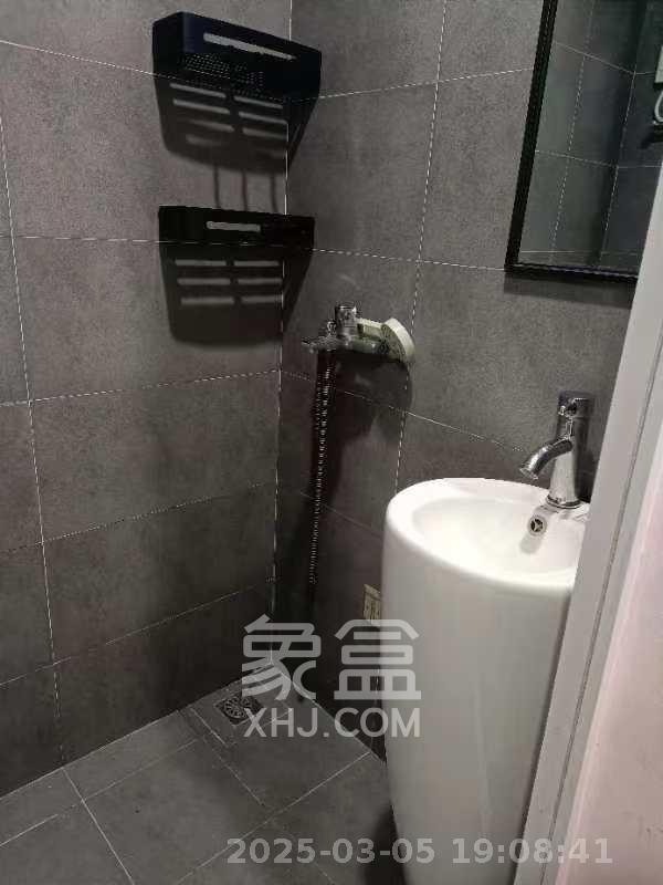 叠彩兰亭 1室0厅0卫 900.0元/月 叠彩兰亭 1室0厅0卫 900.0元/月室内图