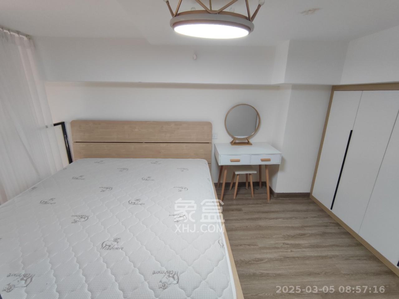 卓越浅水湾  1室1厅1卫    1900.0元/月户型图