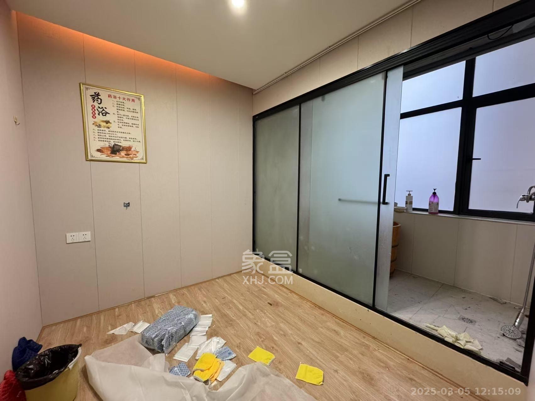 叠彩兰亭 1室0厅0卫 2700.0元/月 叠彩兰亭 1室0厅0卫 2700.0元/月室内图