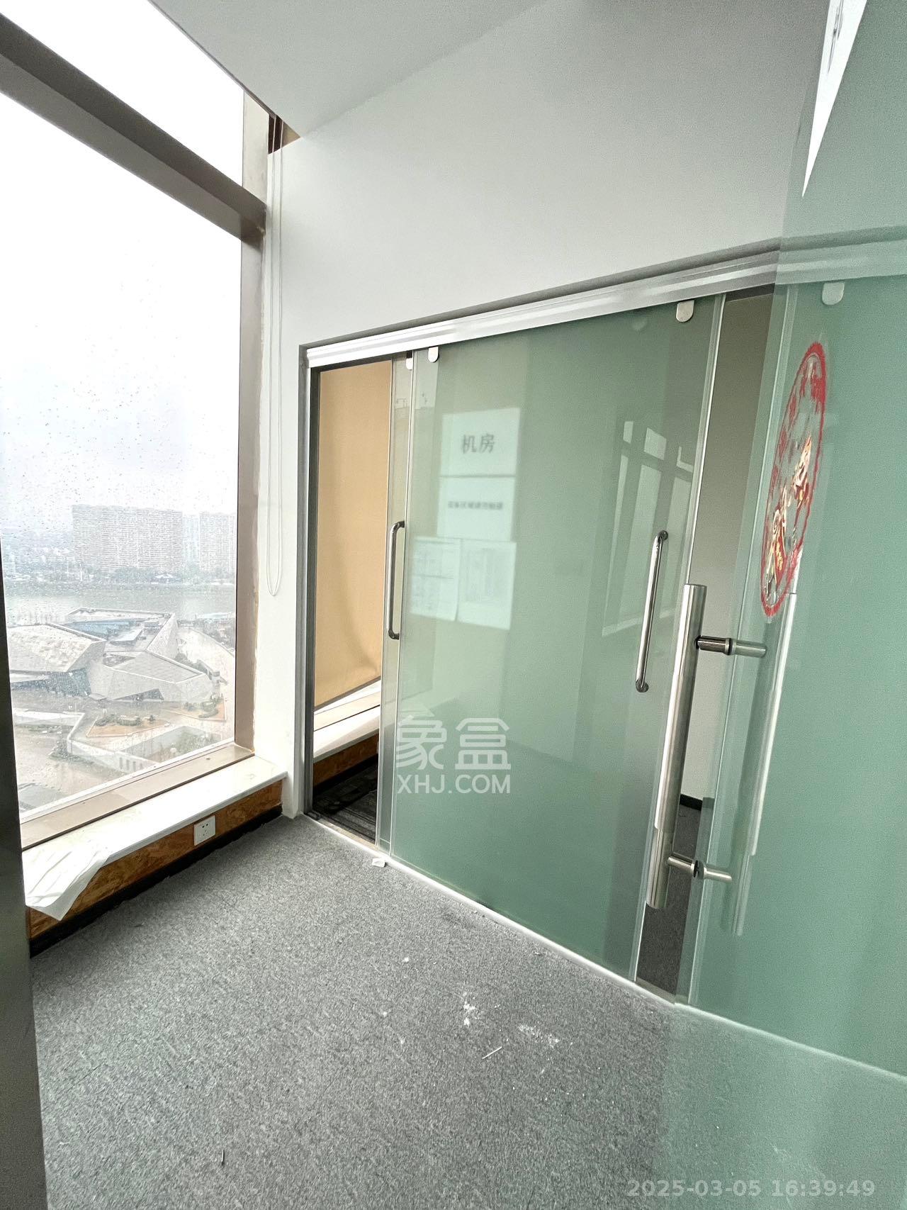 北辰时代广场   225.0㎡     13000.00元/月室内图