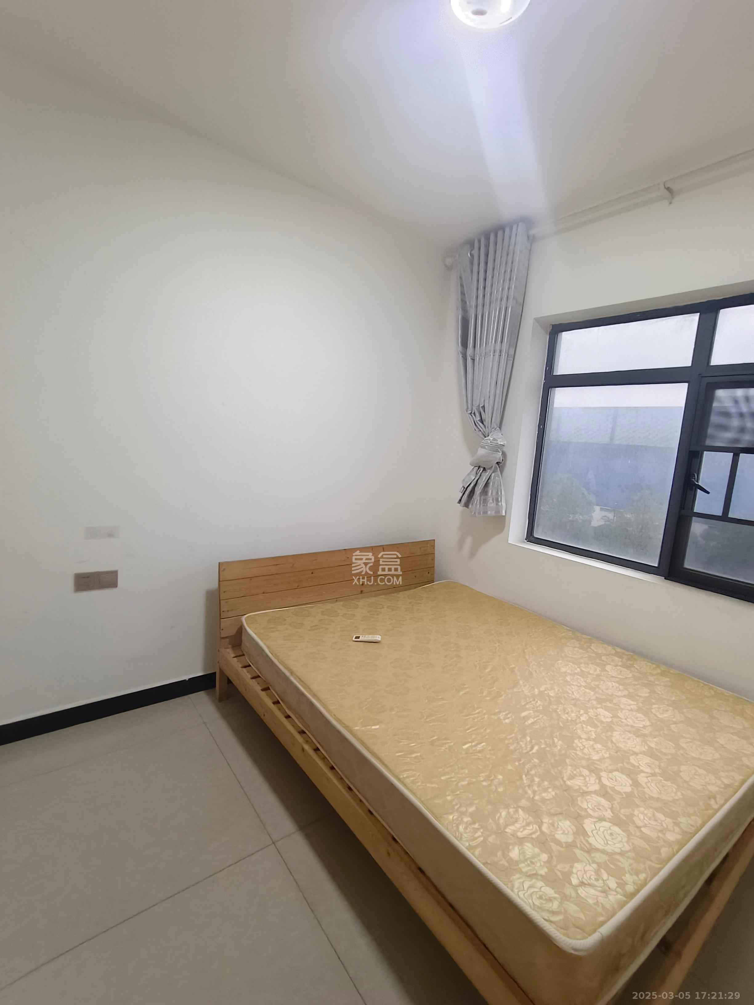 中国铁建国际城二期  3室2厅1卫   1600.00元/月室内图