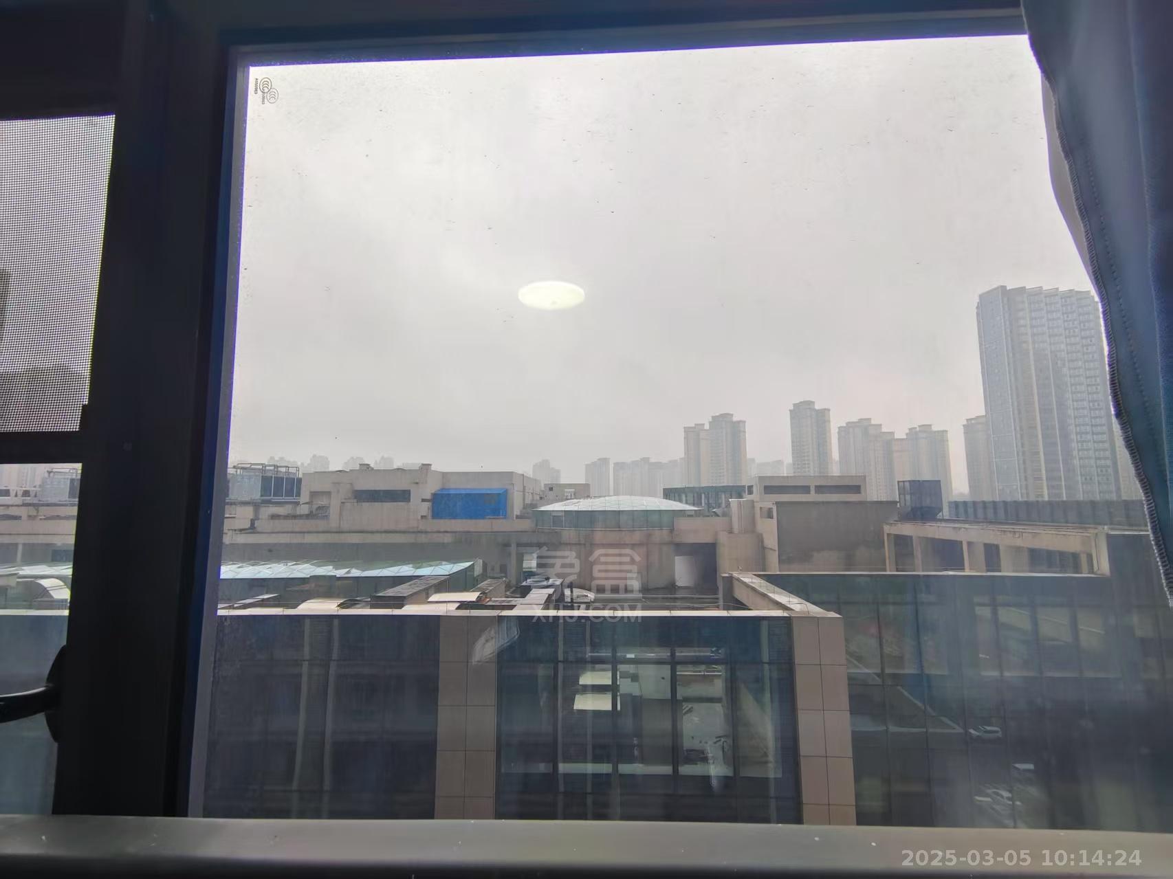 流金岁月-华晨国际 2室2厅1卫 1600.0元/月 流金岁月-华晨国际 2室2厅1卫 1600.0元/月室内图