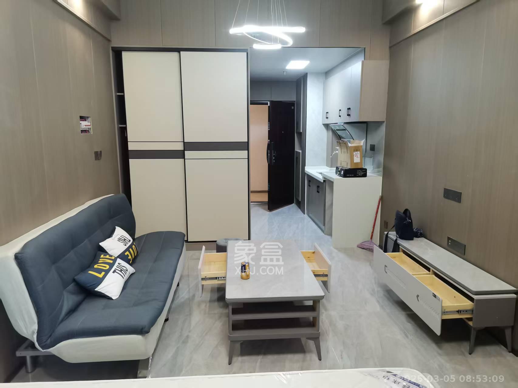 万润时光里  1室1厅1卫   1700.00元/月室内图